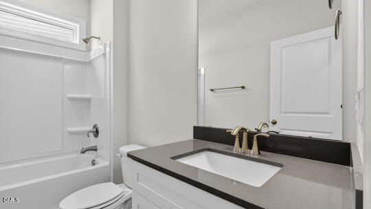 1401 Jasmine View Way. Knightdale, NC 27545