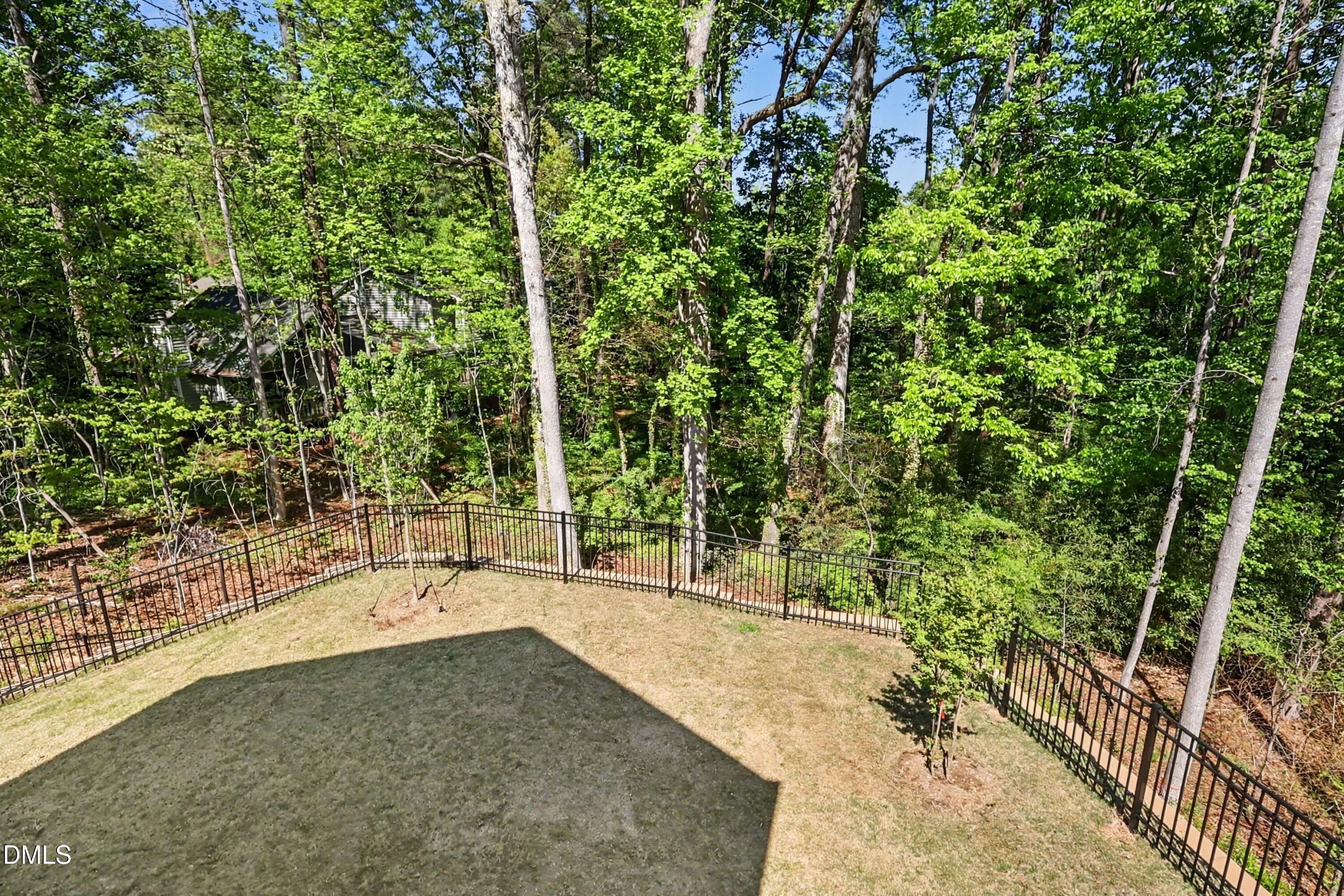 902 Sw Maynard Road. Cary, NC 27511