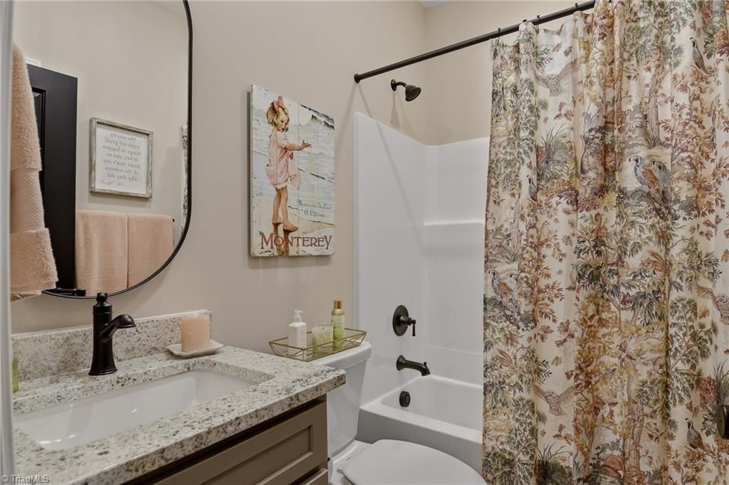 6047 Haywood Street. Clemmons, NC 27012