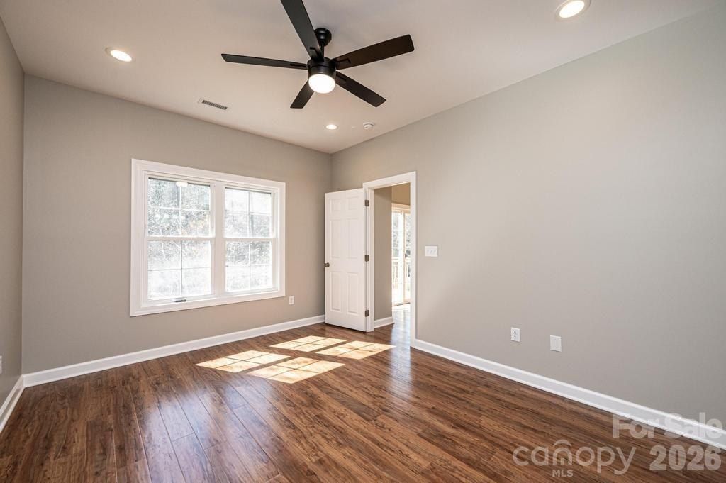 1314 39Th Street Circle Sw. Hickory, NC 28602