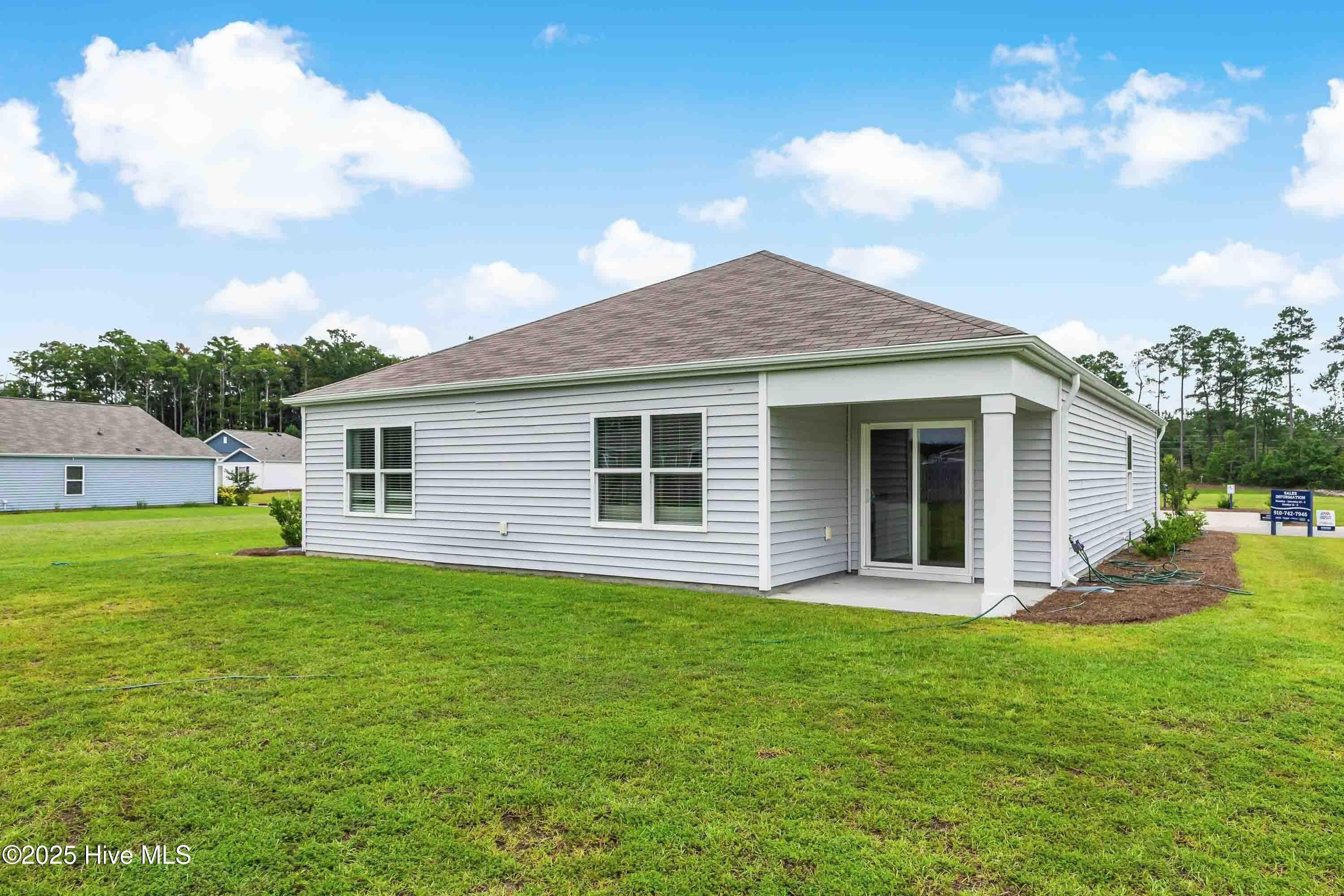 1588 Gunnel Drive Se. Winnabow, NC 28479