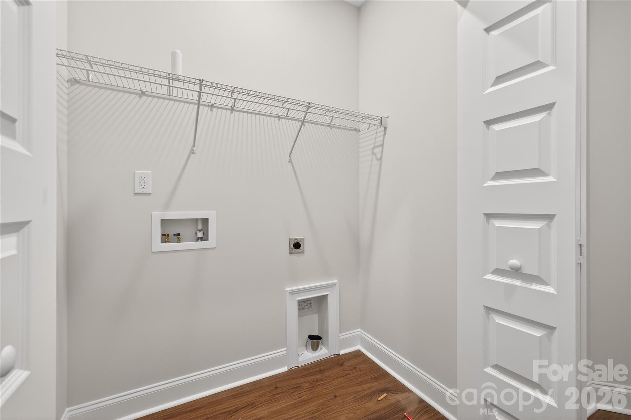 3219 Credenza Road. Charlotte, NC 28208