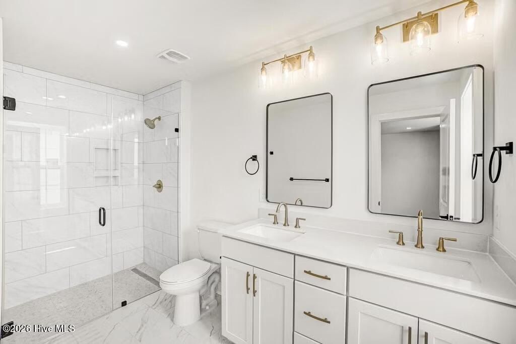 106 Lexington Lane. Southern Pines, NC 28387