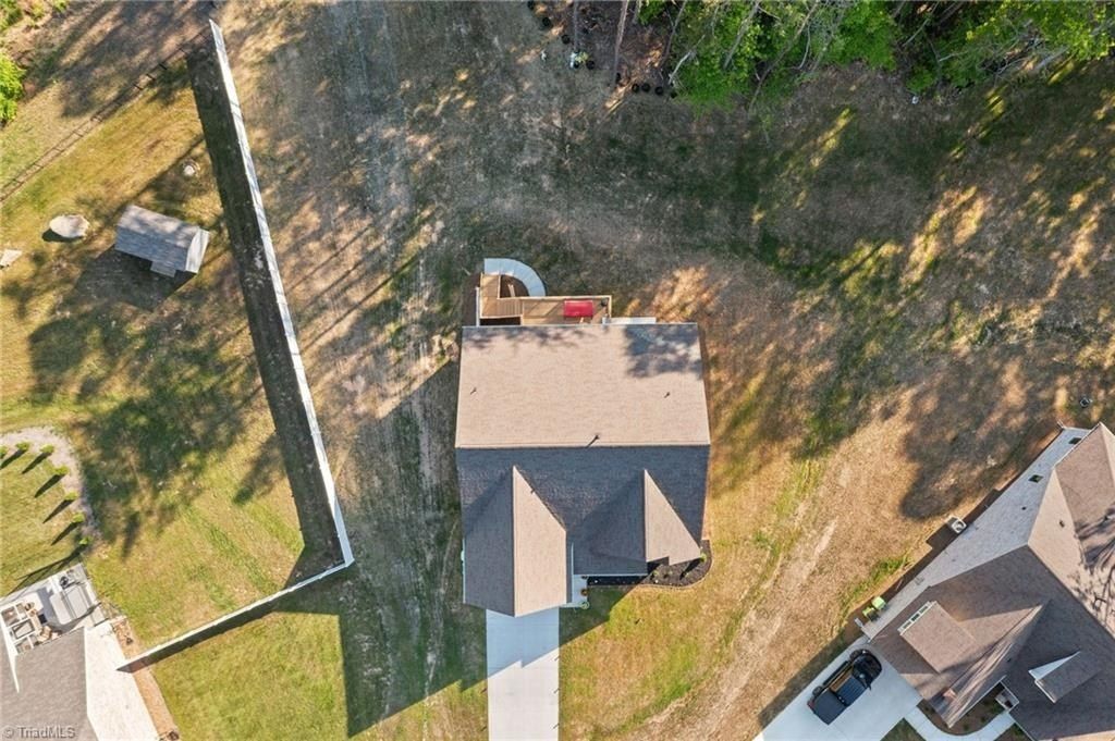 293 Vine Ridge Drive. Winston-Salem, NC 27127