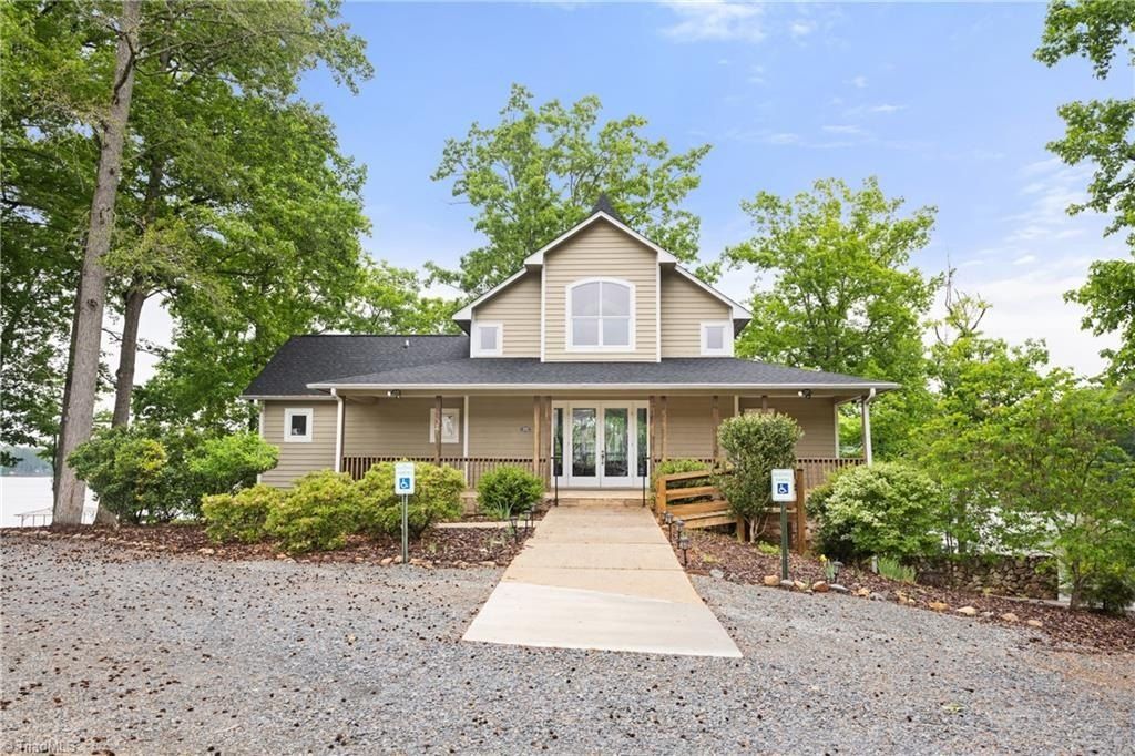 410 Potters Landing. Denton, NC 27239