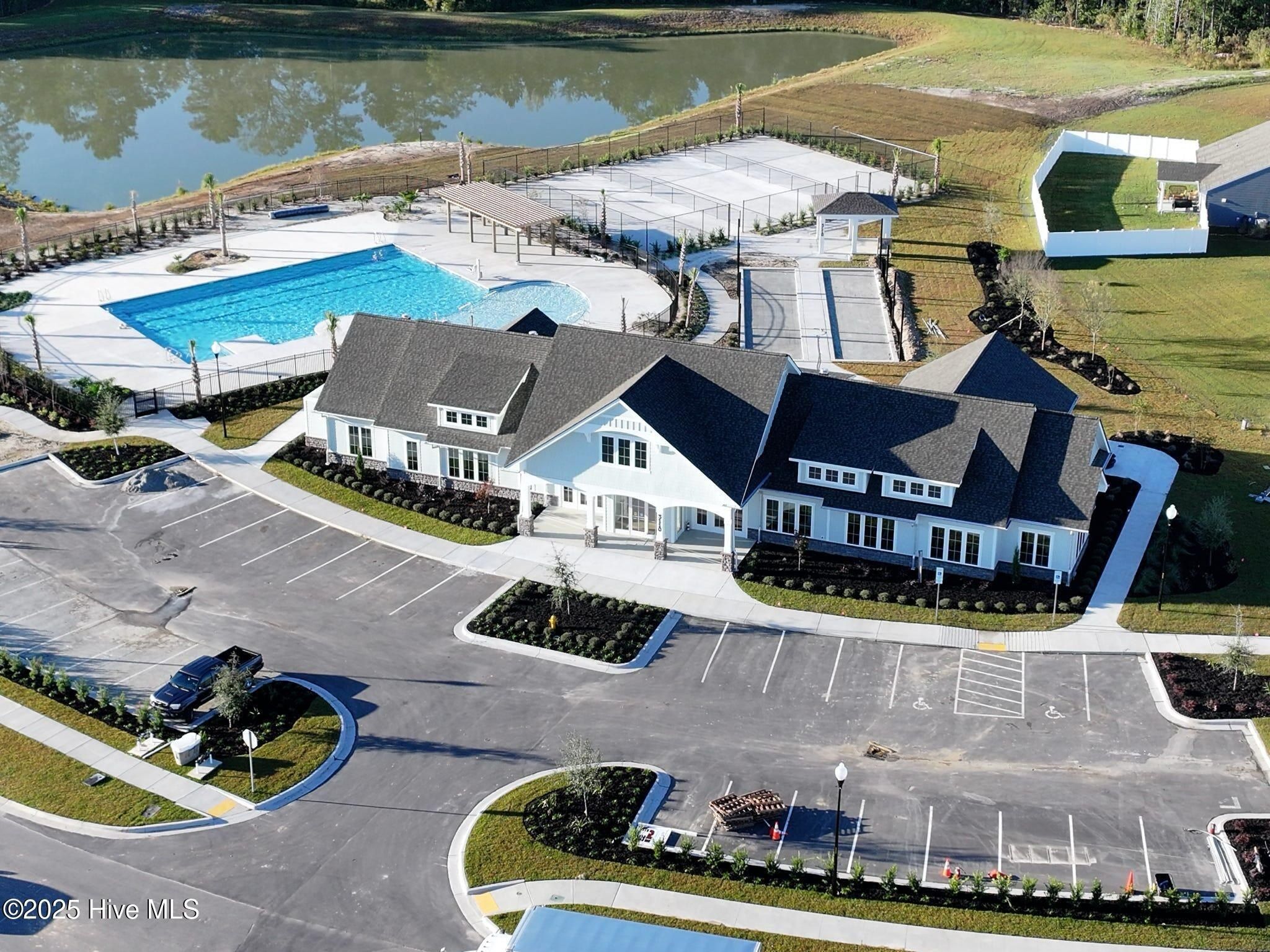 3341 Primrose Drive. Navassa, NC 28451