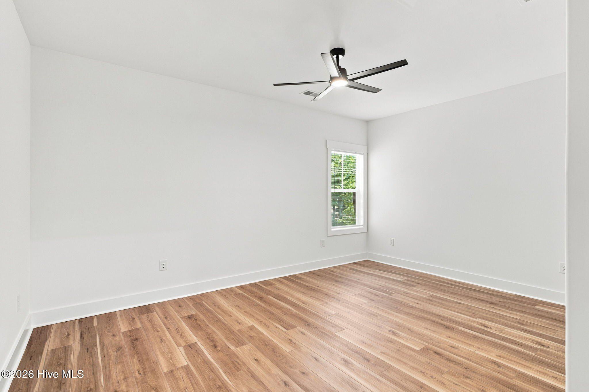 9112 E Lake Road. Calabash, NC 28467