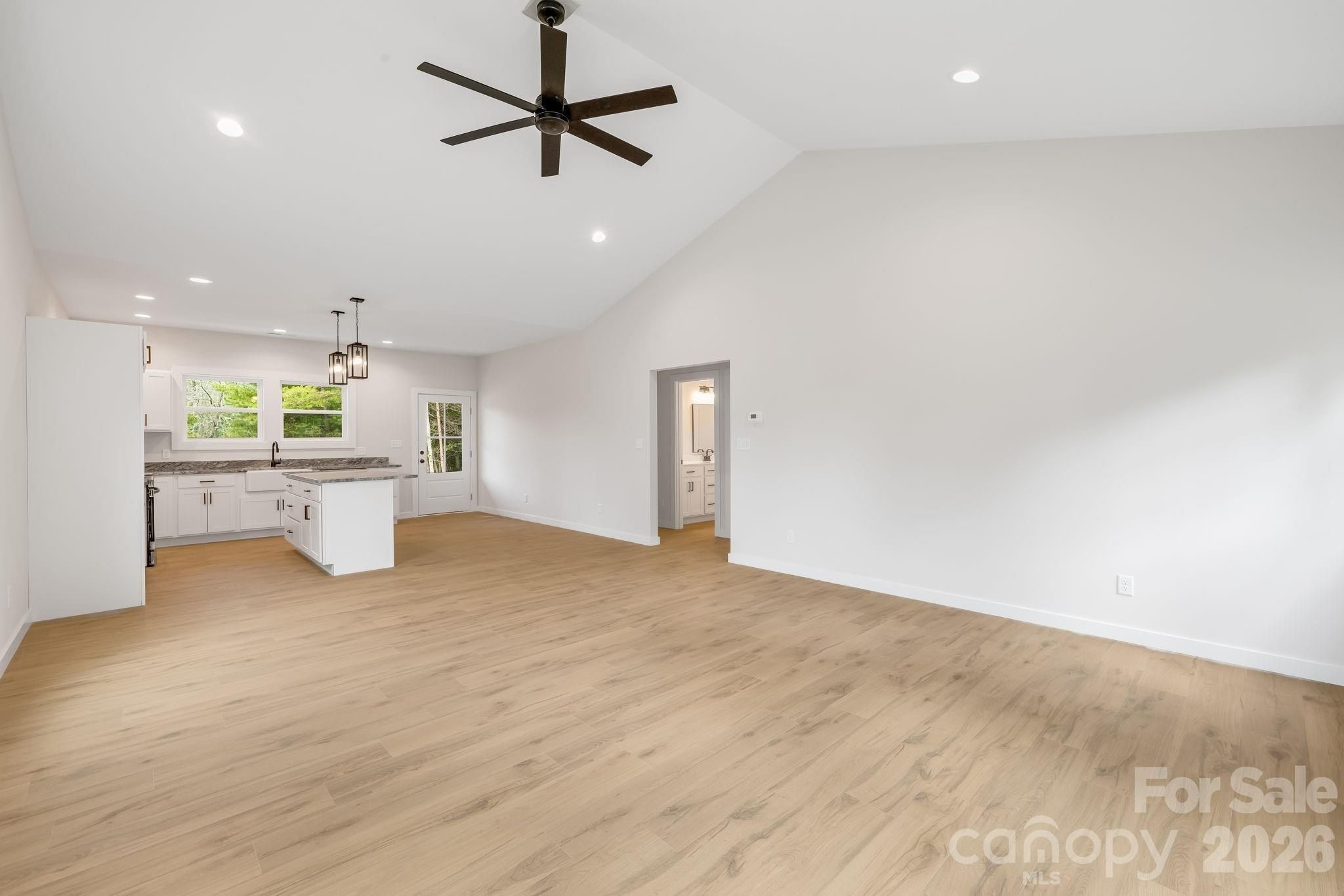 118 Dog Star Lane. Alexander, NC 28701