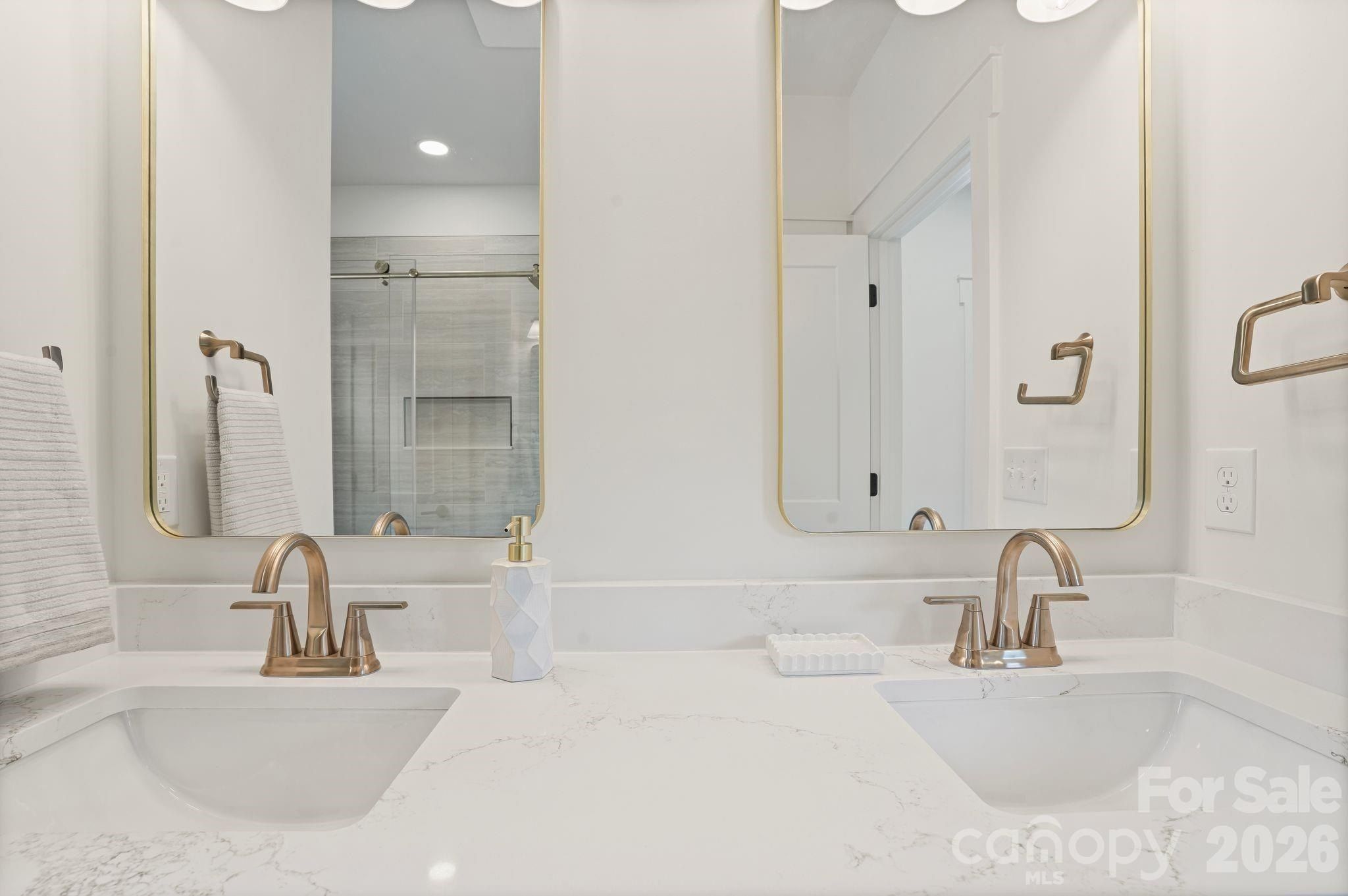708 Meadowood Street. Hudson, NC 28638