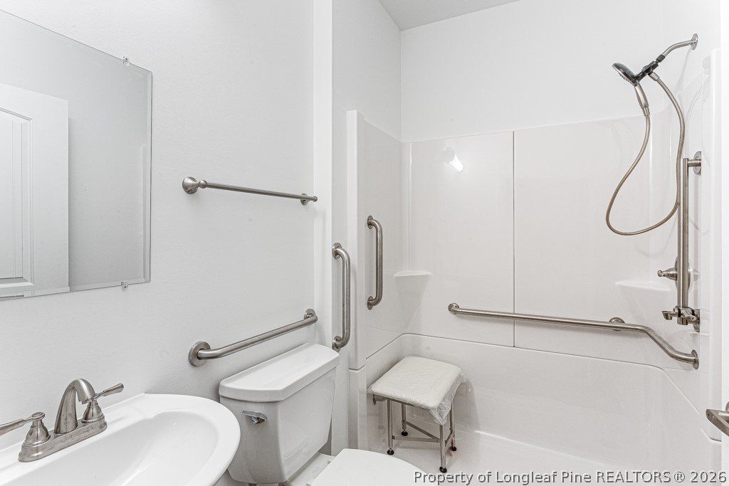 633 Sanders Street. Hope Mills, NC 28348