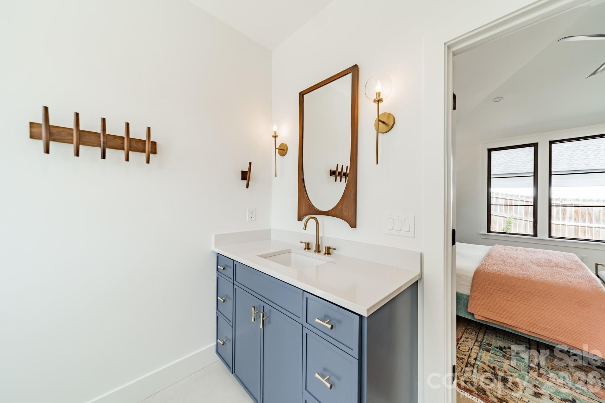 5546 Murrayhill Road. Charlotte, NC 28210