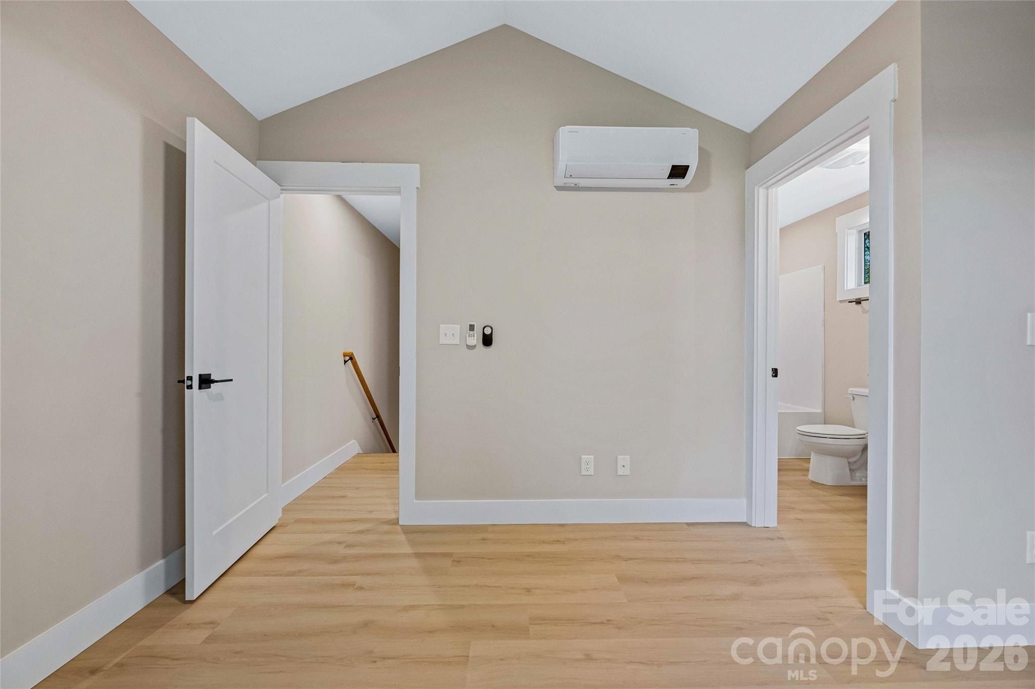 11 Baldwin Street. Asheville, NC 28803