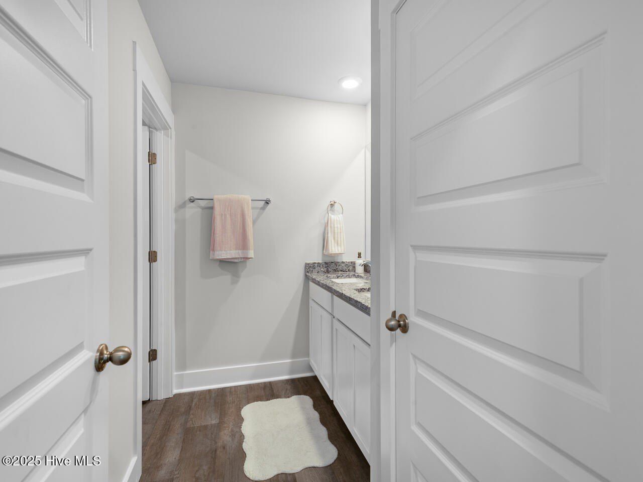1643 Yellow Fin Drive Se. Winnabow, NC 28479