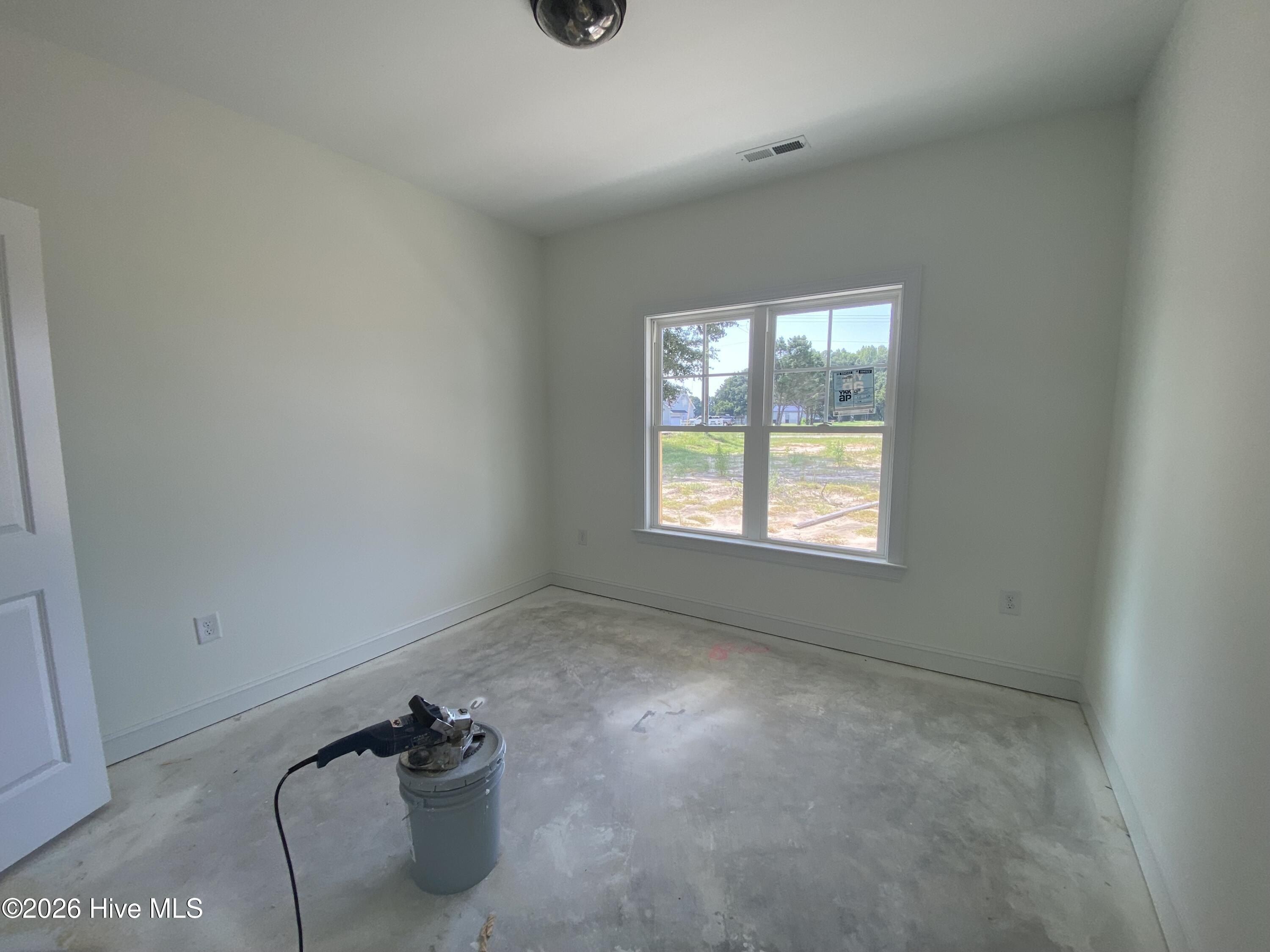 9641 Hinnant Edgerton Road. Kenly, NC 27542