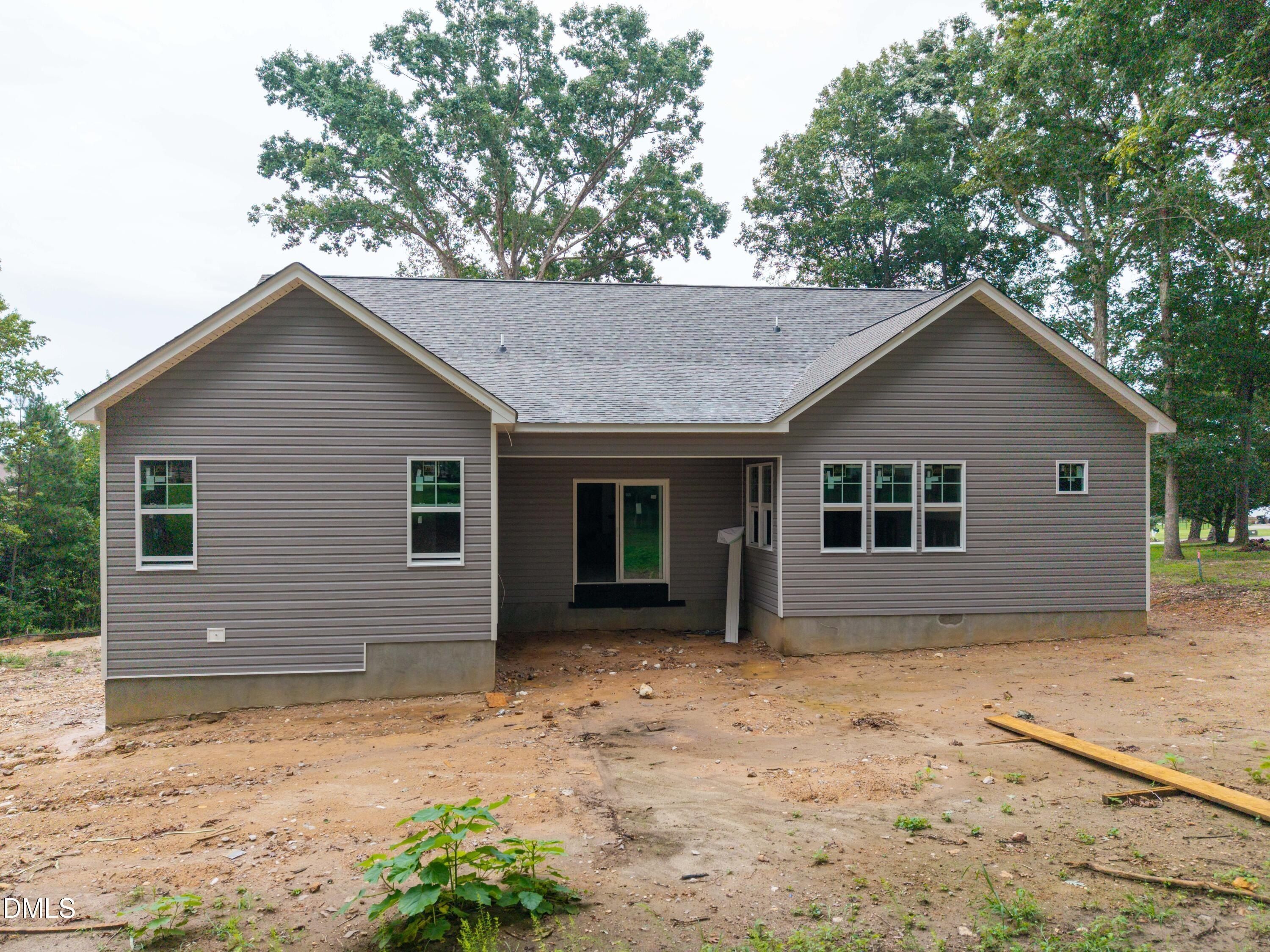 1039 Heather Lane. Wake Forest, NC 27587