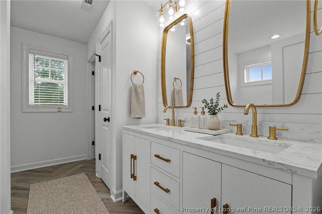 216 Myrtle Oak Drive. Cameron, NC 28326