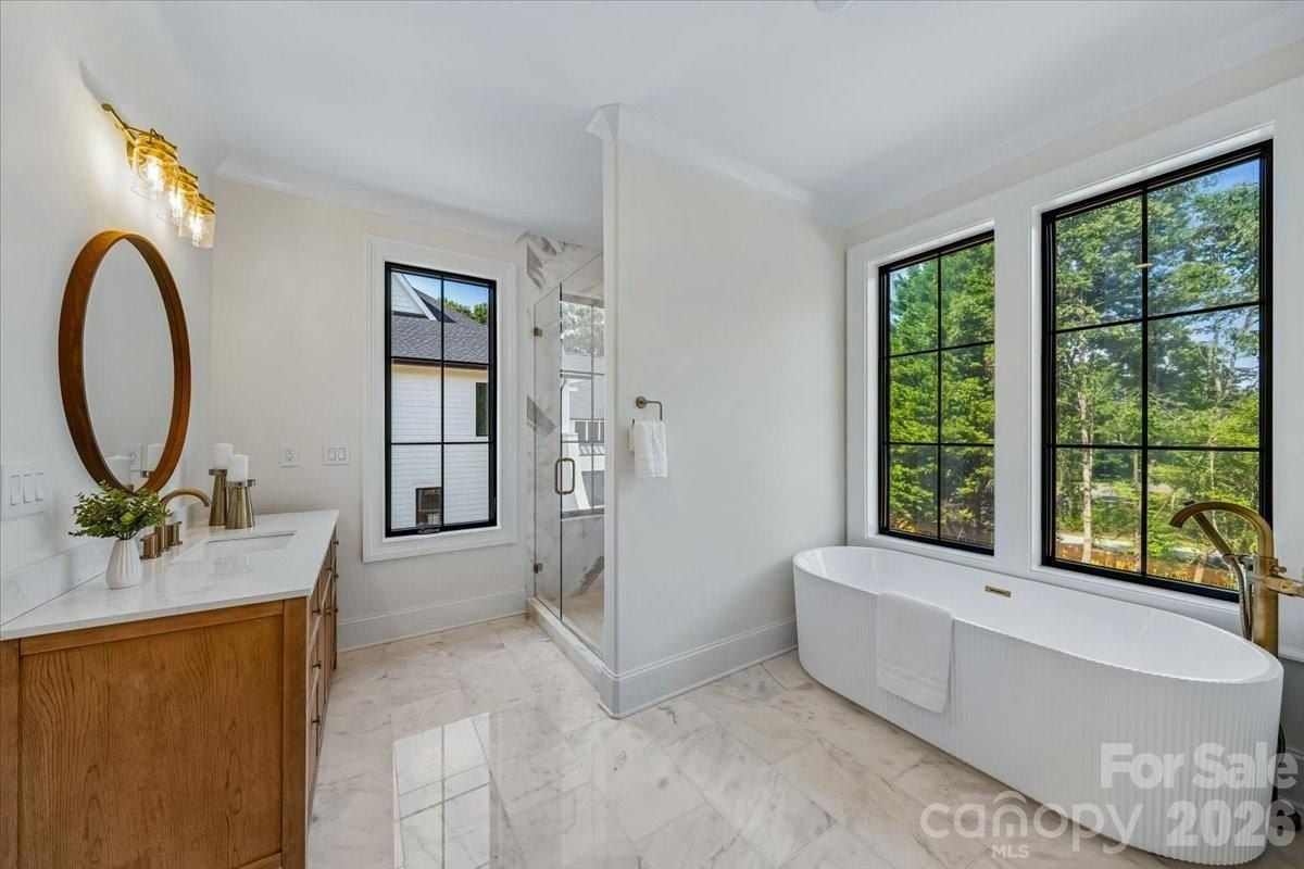 4635 Water Oak Road. Charlotte, NC 28211