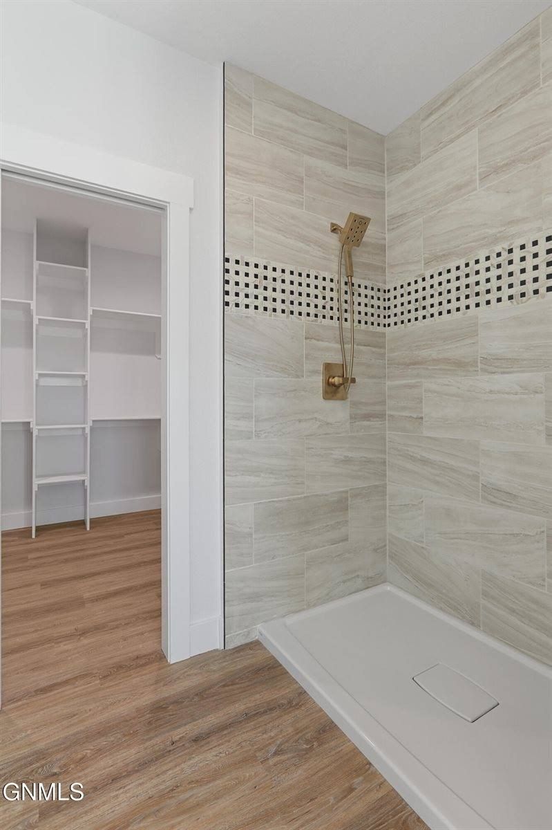 3103 44Th Avenue West. Williston, ND 58801