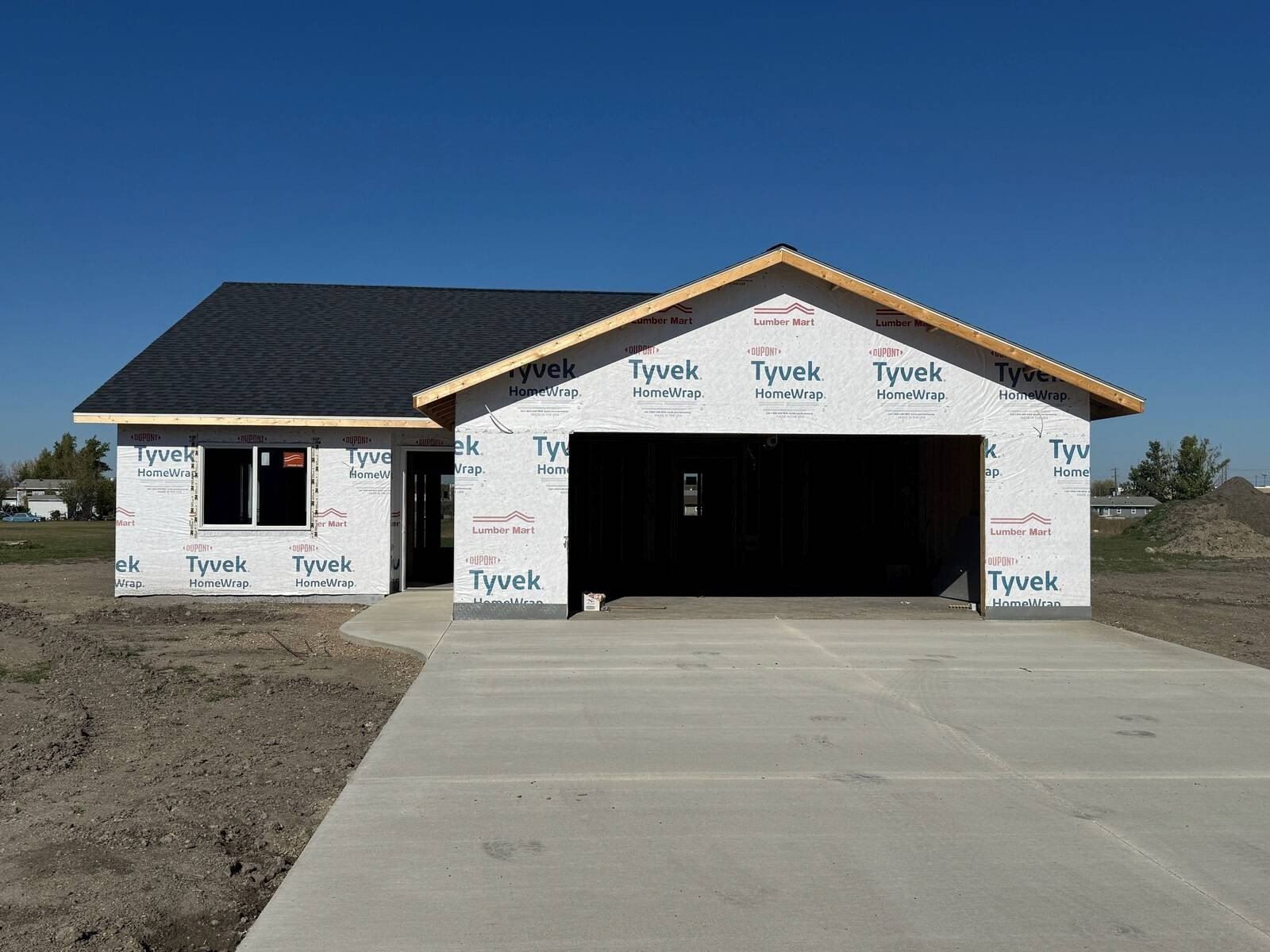 Th St Se. Devils Lake, ND 58301