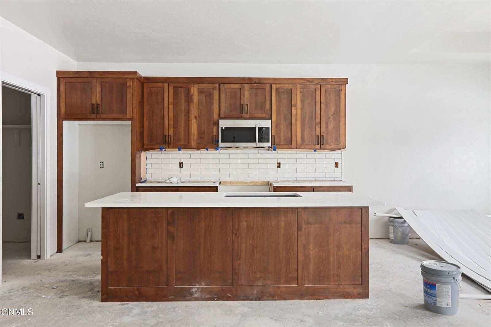 3414 34Th Street West. Williston, ND 58801