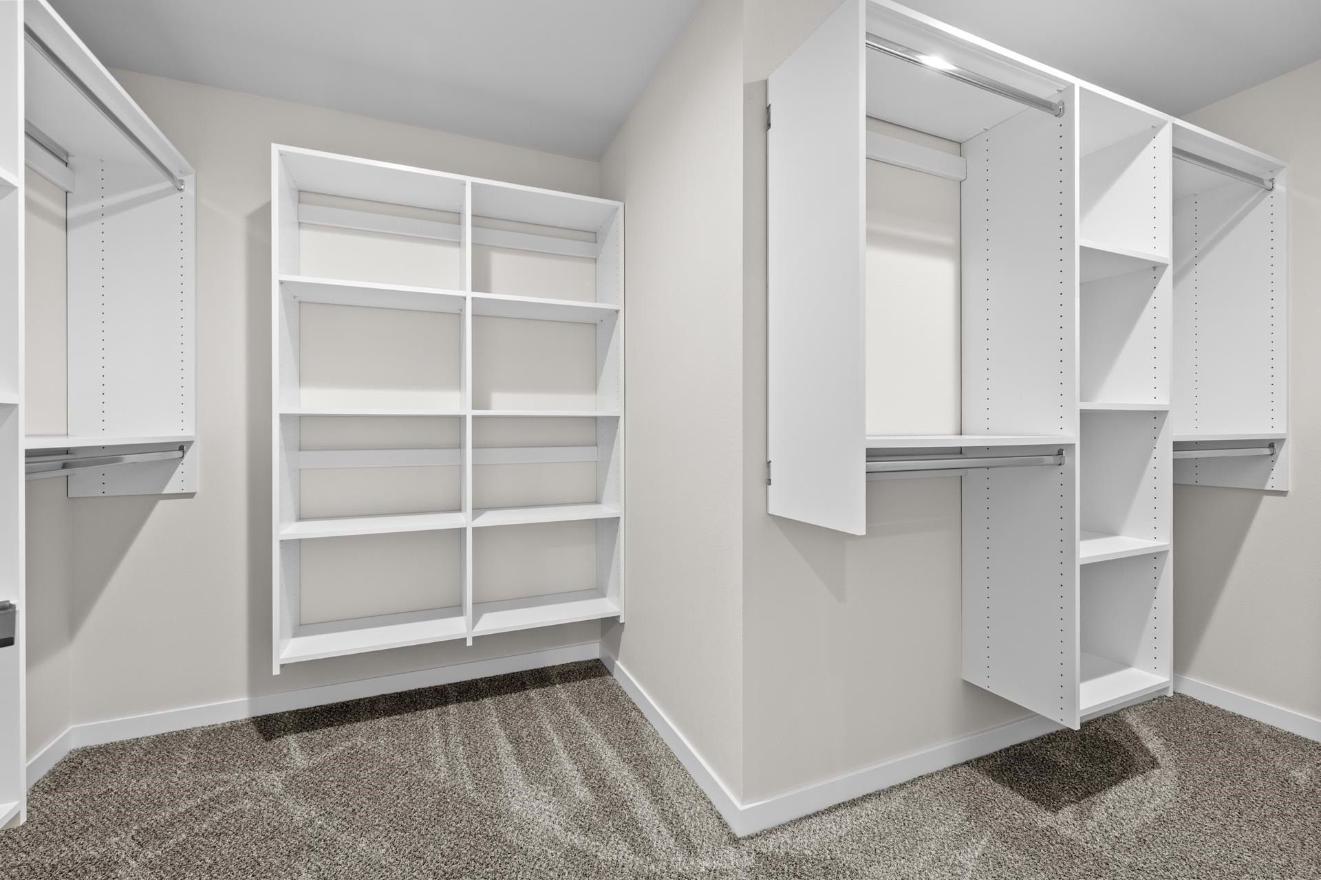 4011 Crossing St Sw. Minot, ND 58701