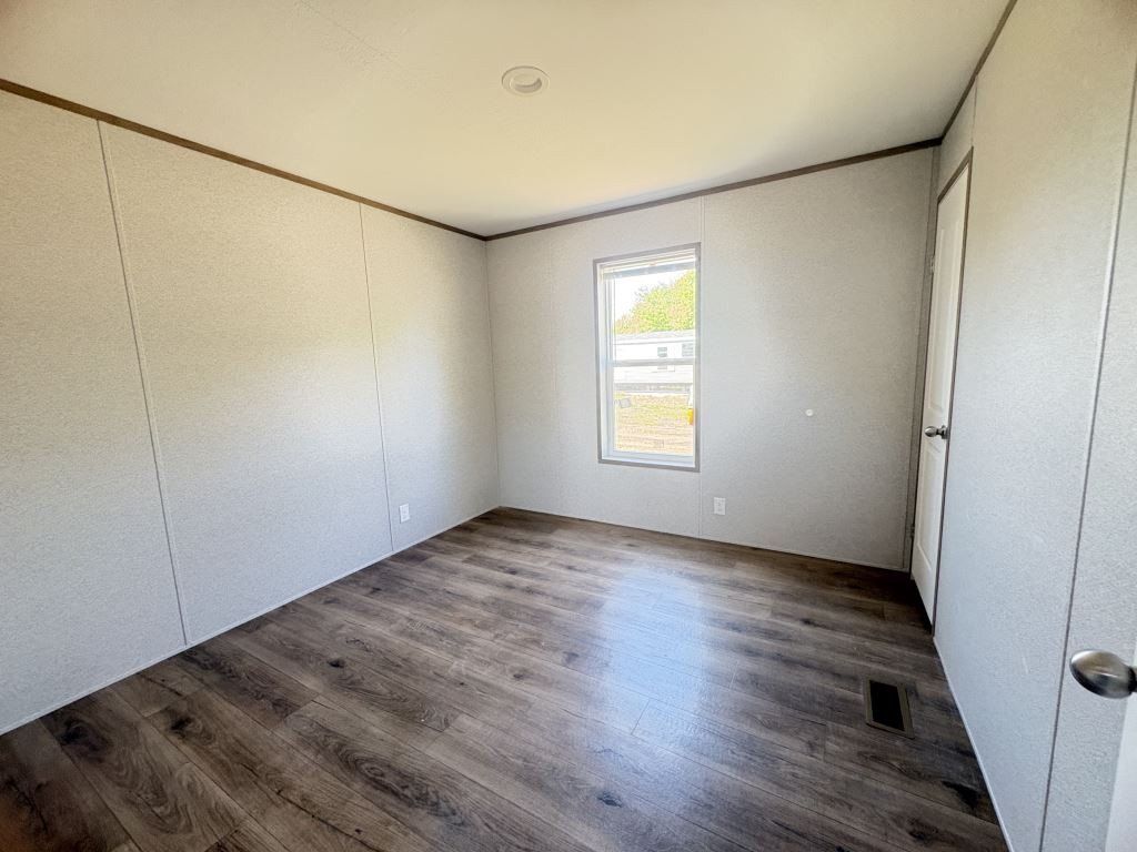 4514 San Juan. Fargo, ND 58103