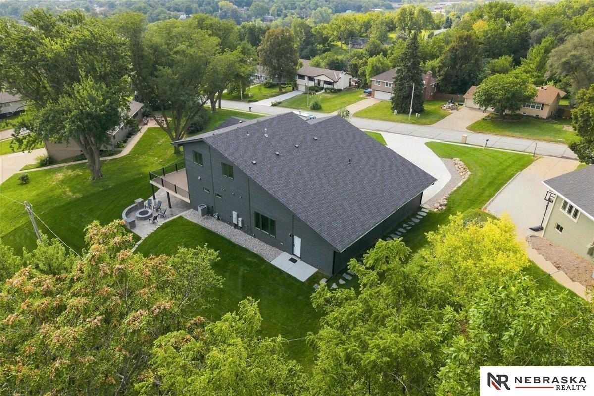 2248 South Street. Blair, NE 68008