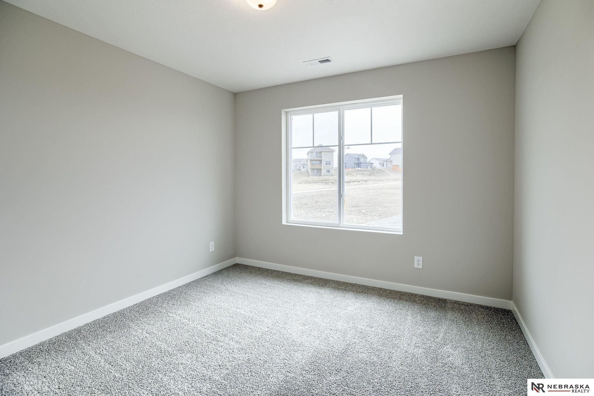 11310 Portage Circle. Papillion, NE 68046