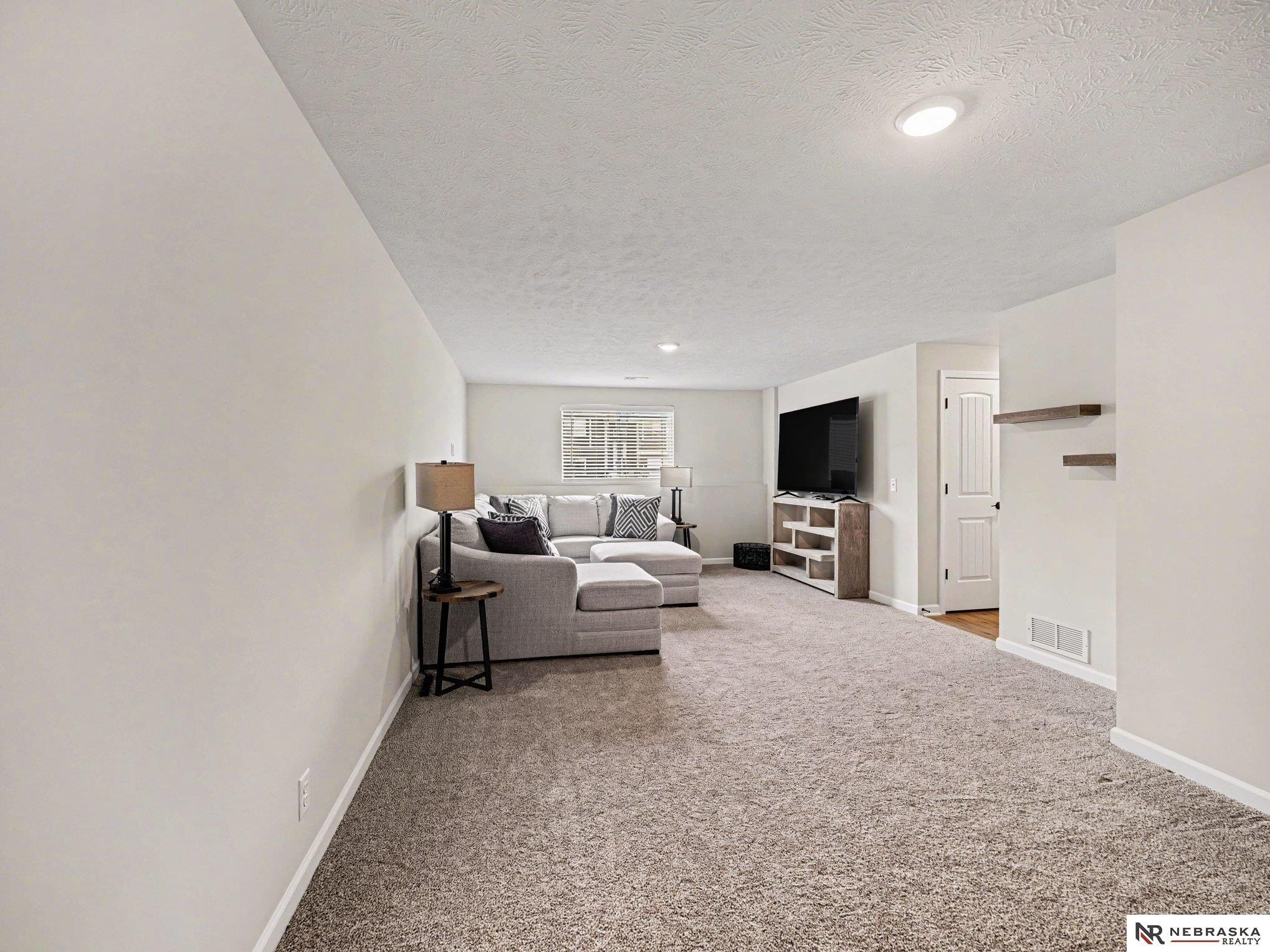 11110 Baker Street. Omaha, NE 68142