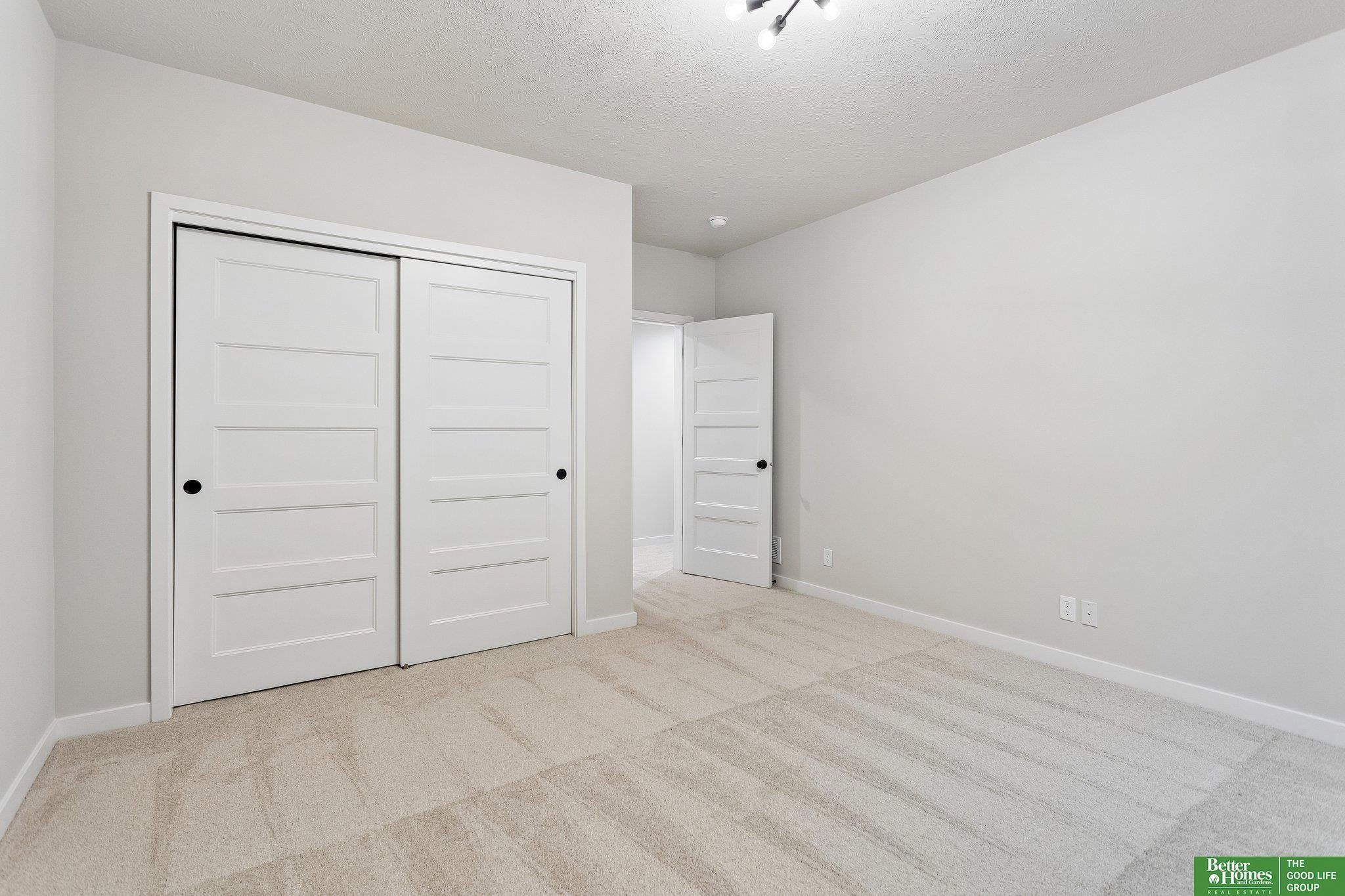 21901 Buchanan Parkway. Gretna, NE 68028