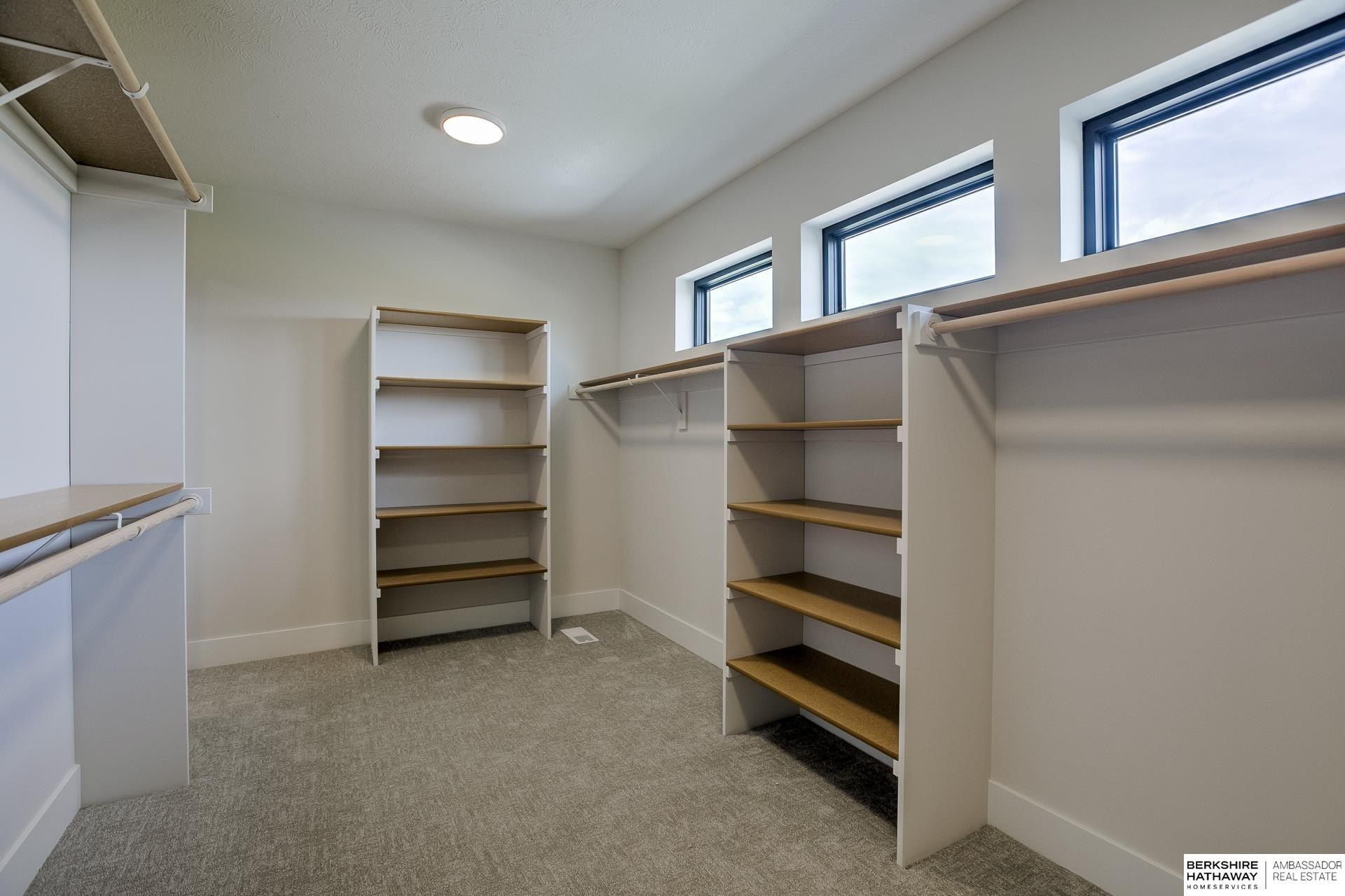 20119 U Street. Omaha, NE 68135