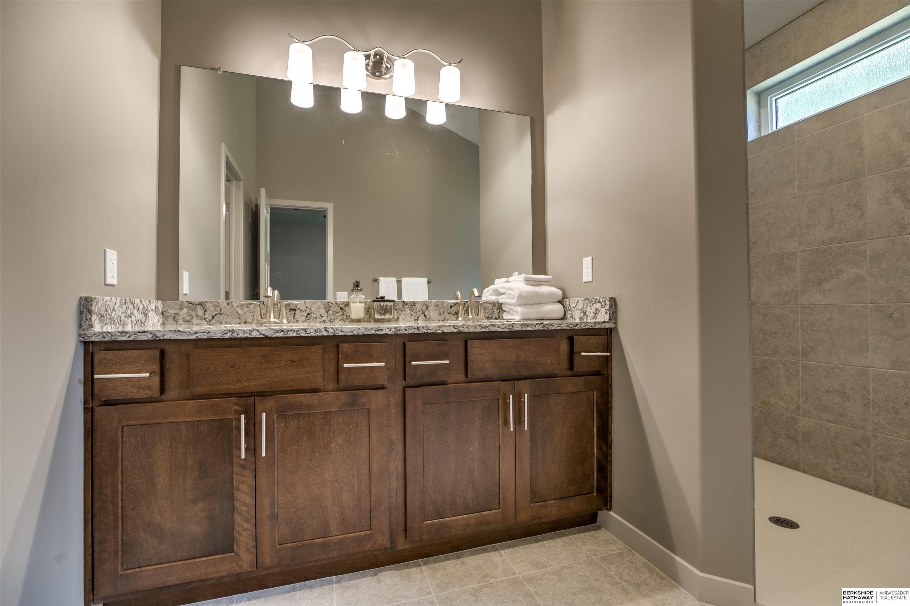 11131 N 161 Avenue. Bennington, NE 68007