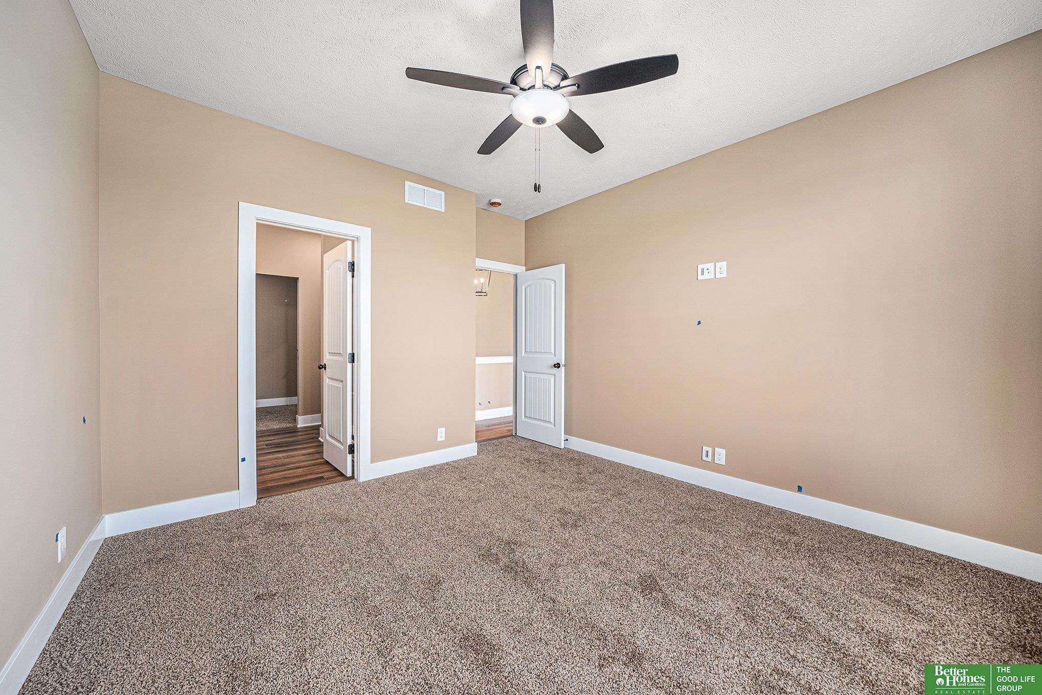 9618 N 167 Street. Bennington, NE 68007