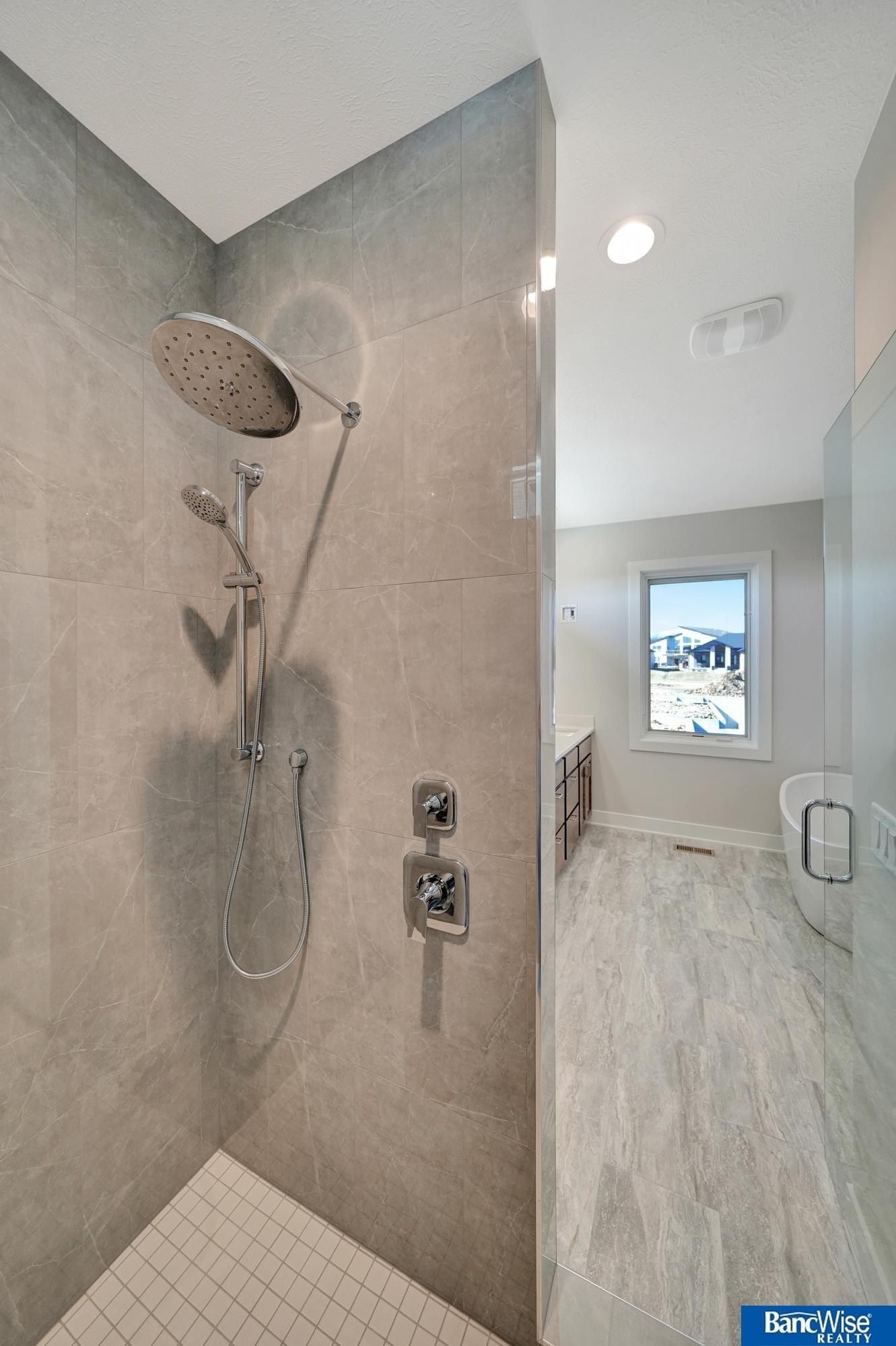 9134 Marbella Drive. Lincoln, NE 68520