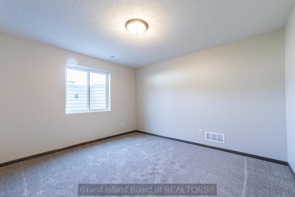 1436 Sagewood Ave. Grand Island, NE 68803