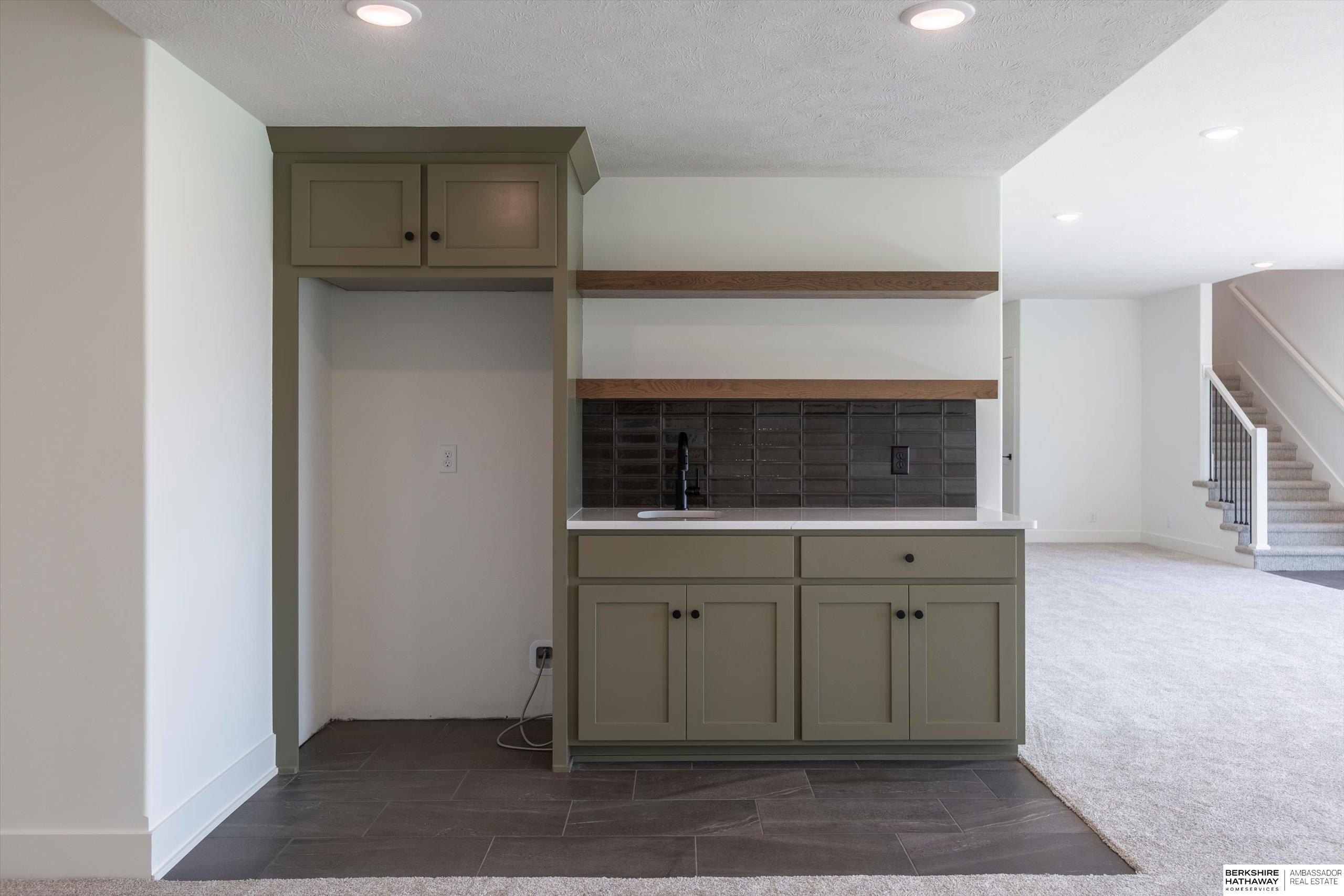 11019 N 166Th Street. Bennington, NE 68007