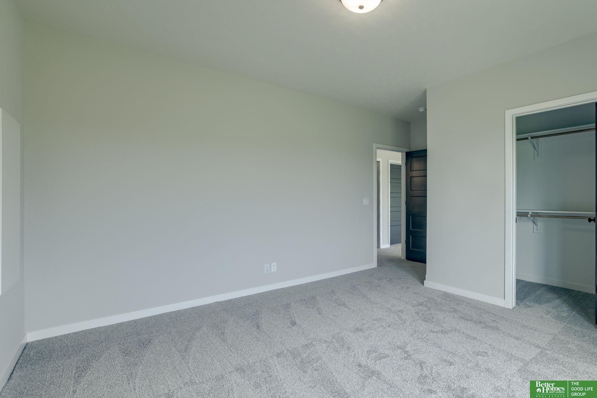 10110 Laramie Street. Papillion, NE 68046