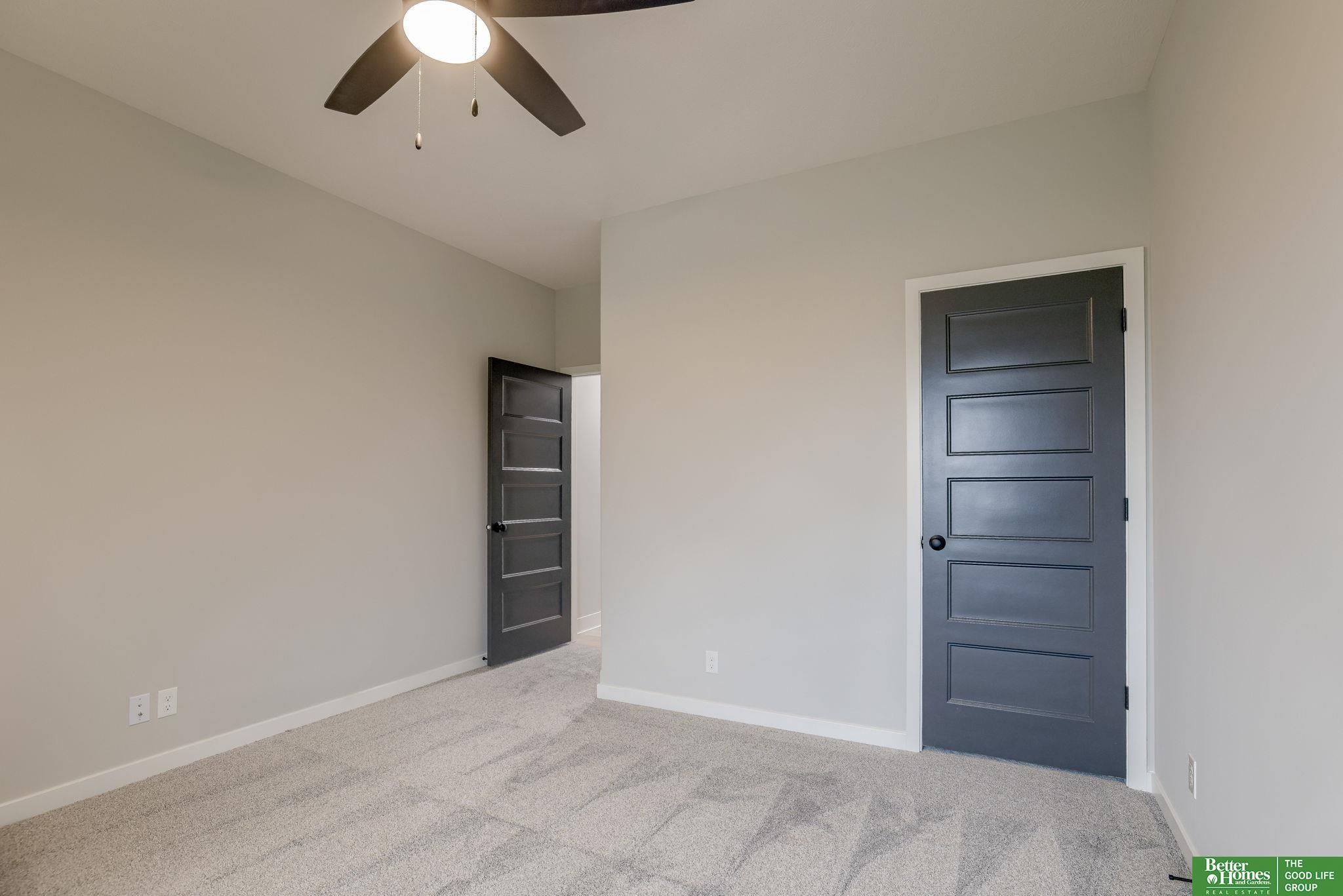 5444 N 212Th Street. Elkhorn, NE 68022