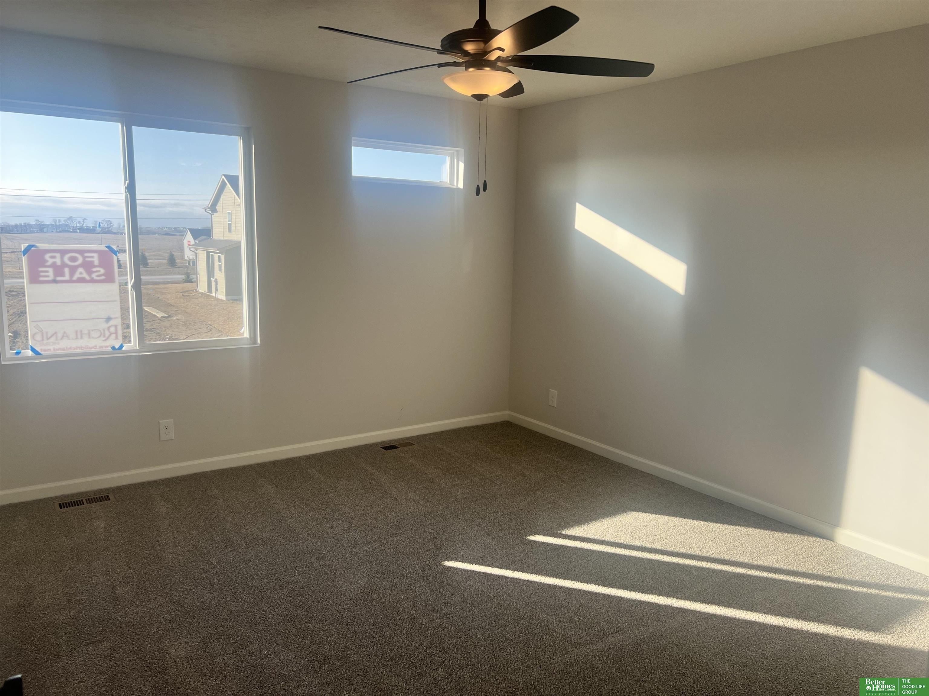 17604 Willit Street. Bennington, NE 68007