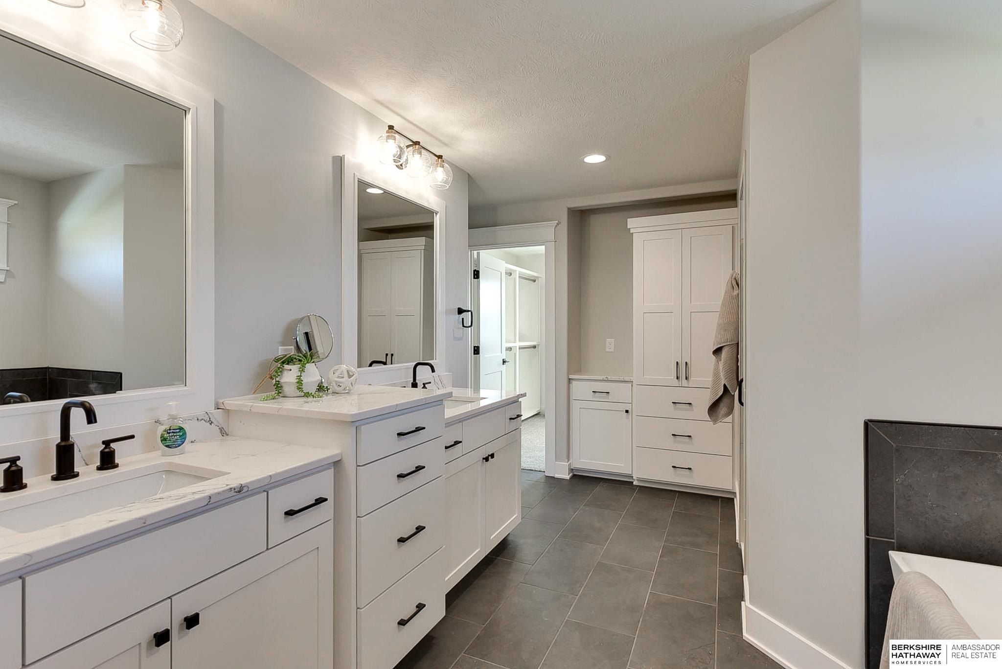 10419 S 191St Avenue. Omaha, NE 68136