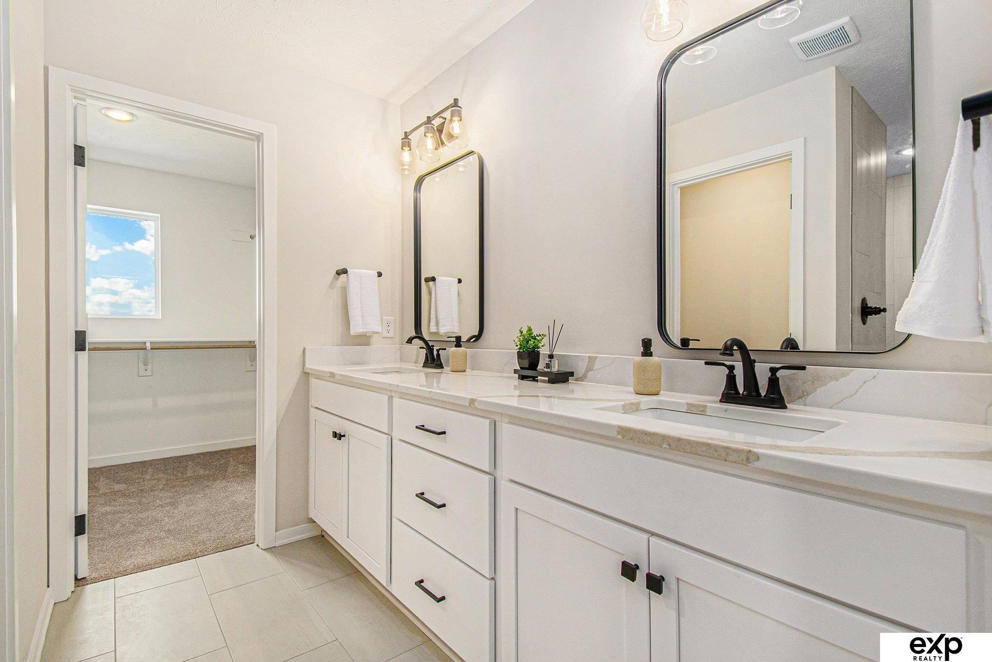 11101 S 217 Street. Gretna, NE 68028