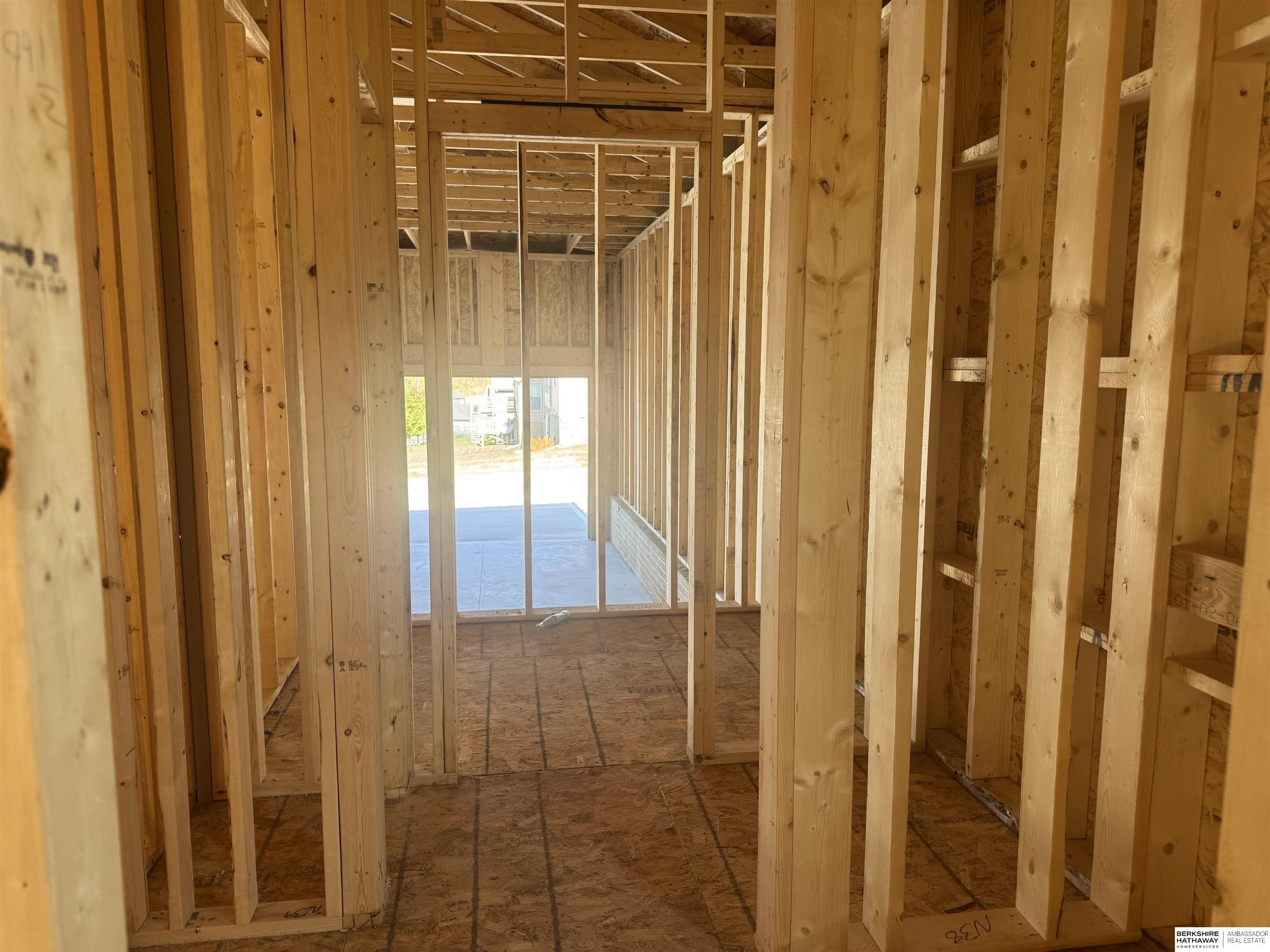 11601 Potter Street. Omaha, NE 68142