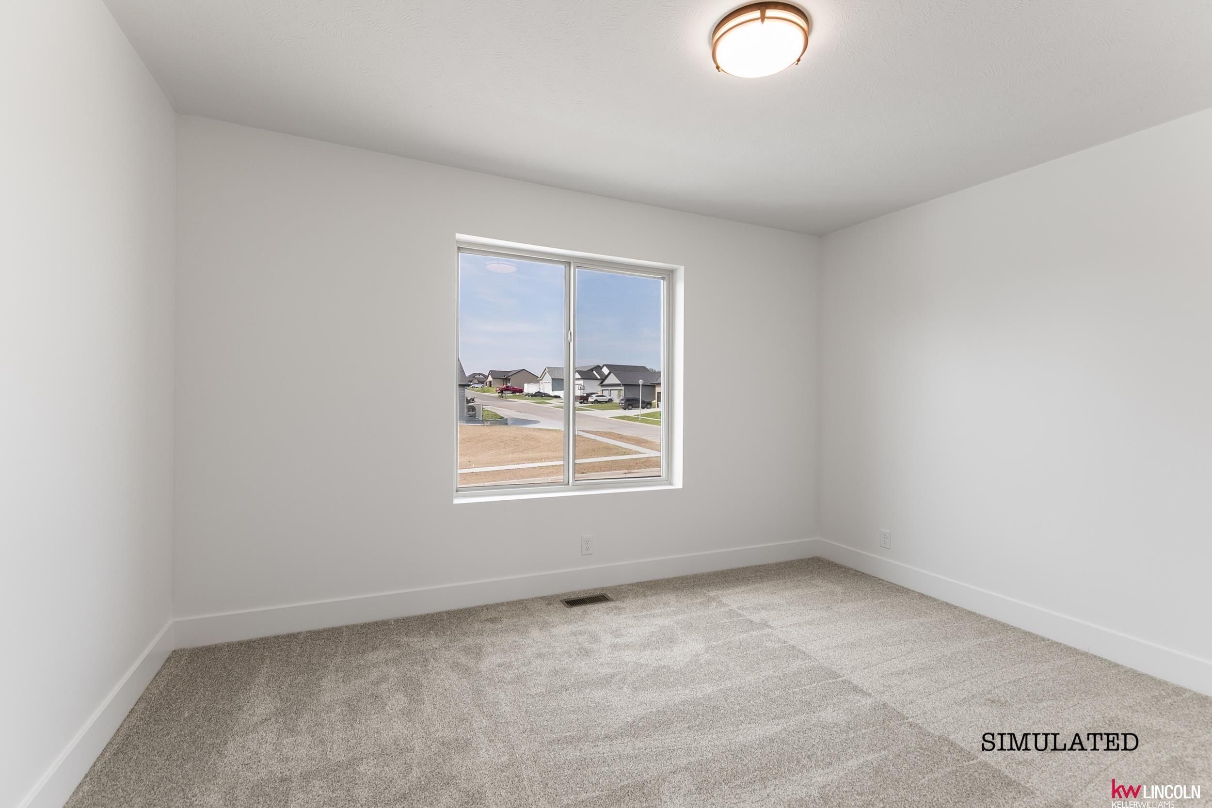 989 W Avondale Street. Lincoln, NE 68523