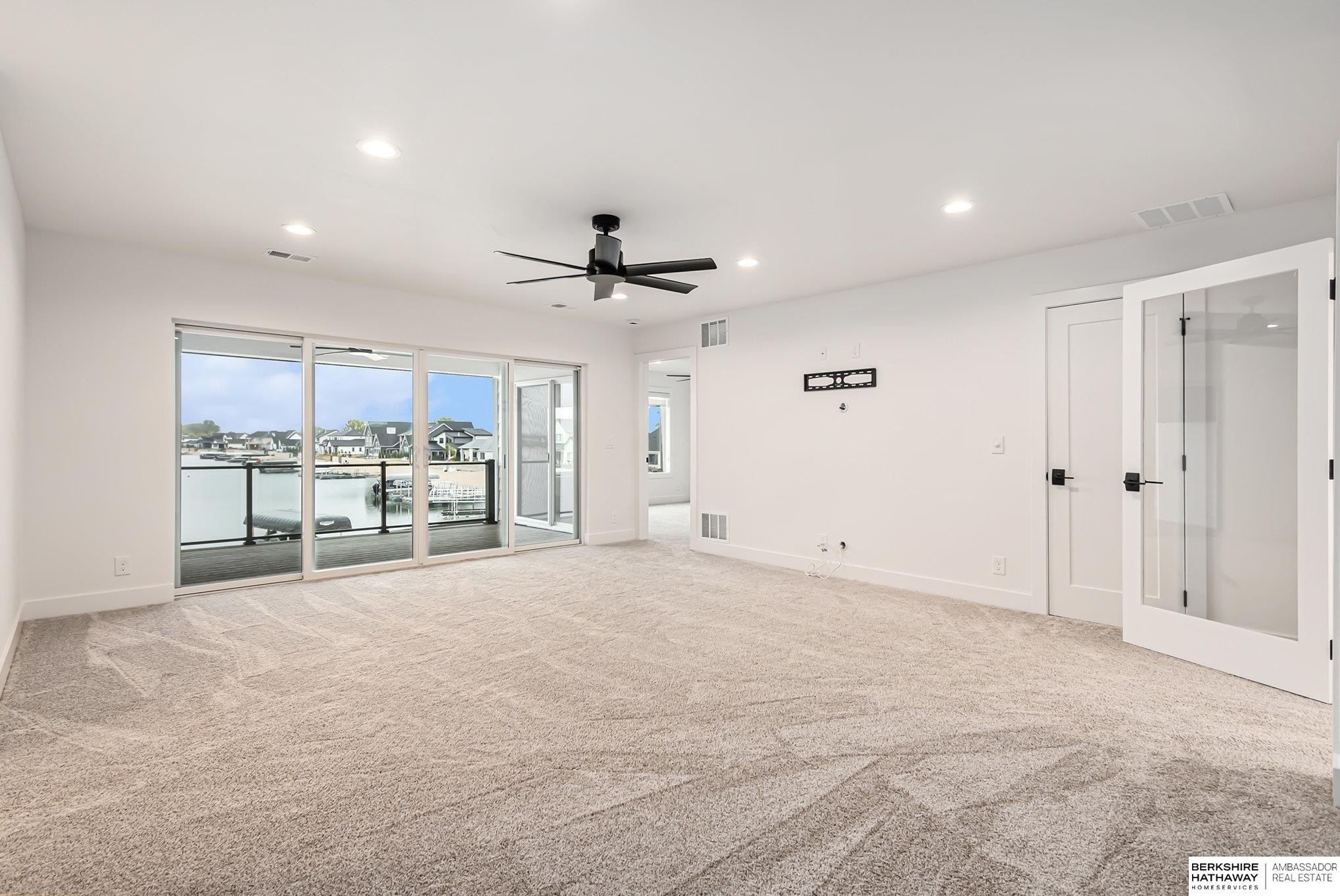 6720 N 289Th Street. Valley, NE 68064