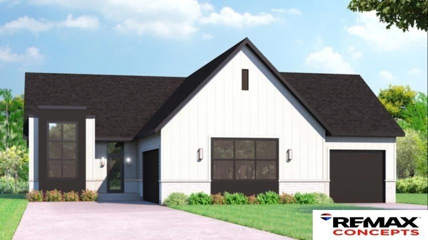 8615 Dragonfly Lane. Lincoln, NE 68526