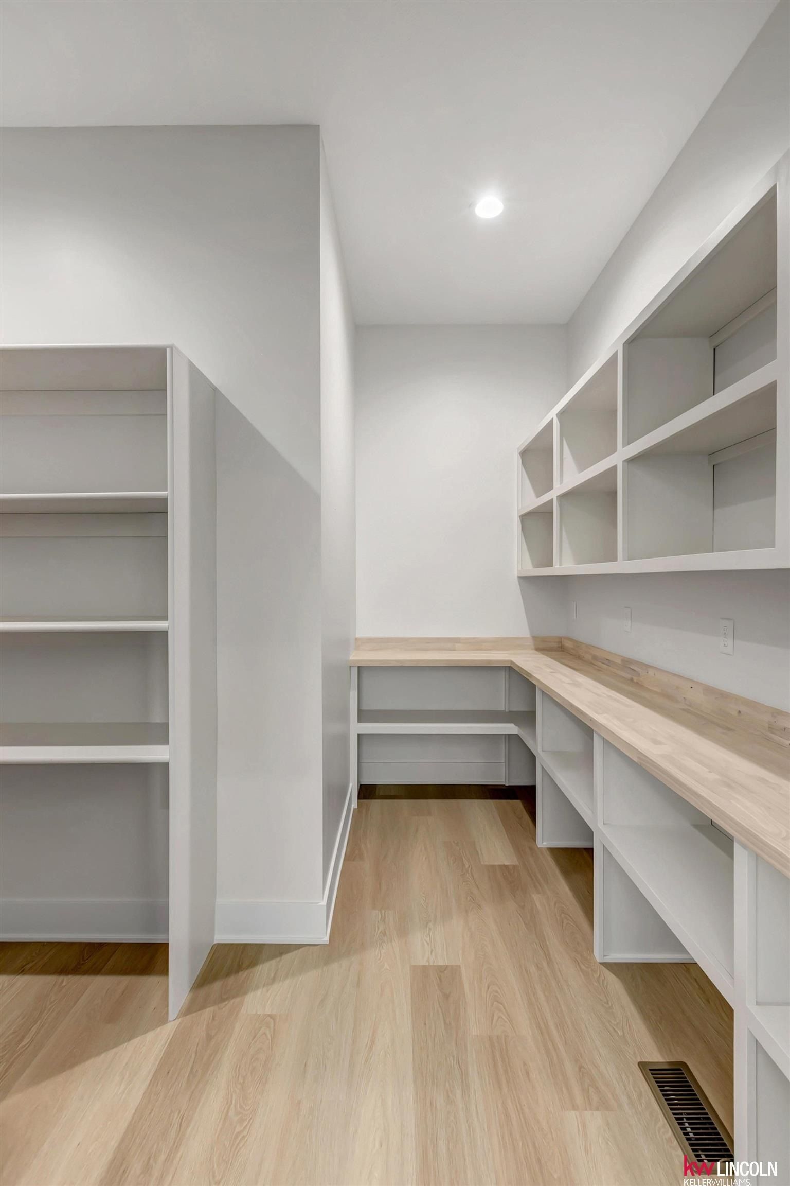 605 N 108 Street. Lincoln, NE 68527