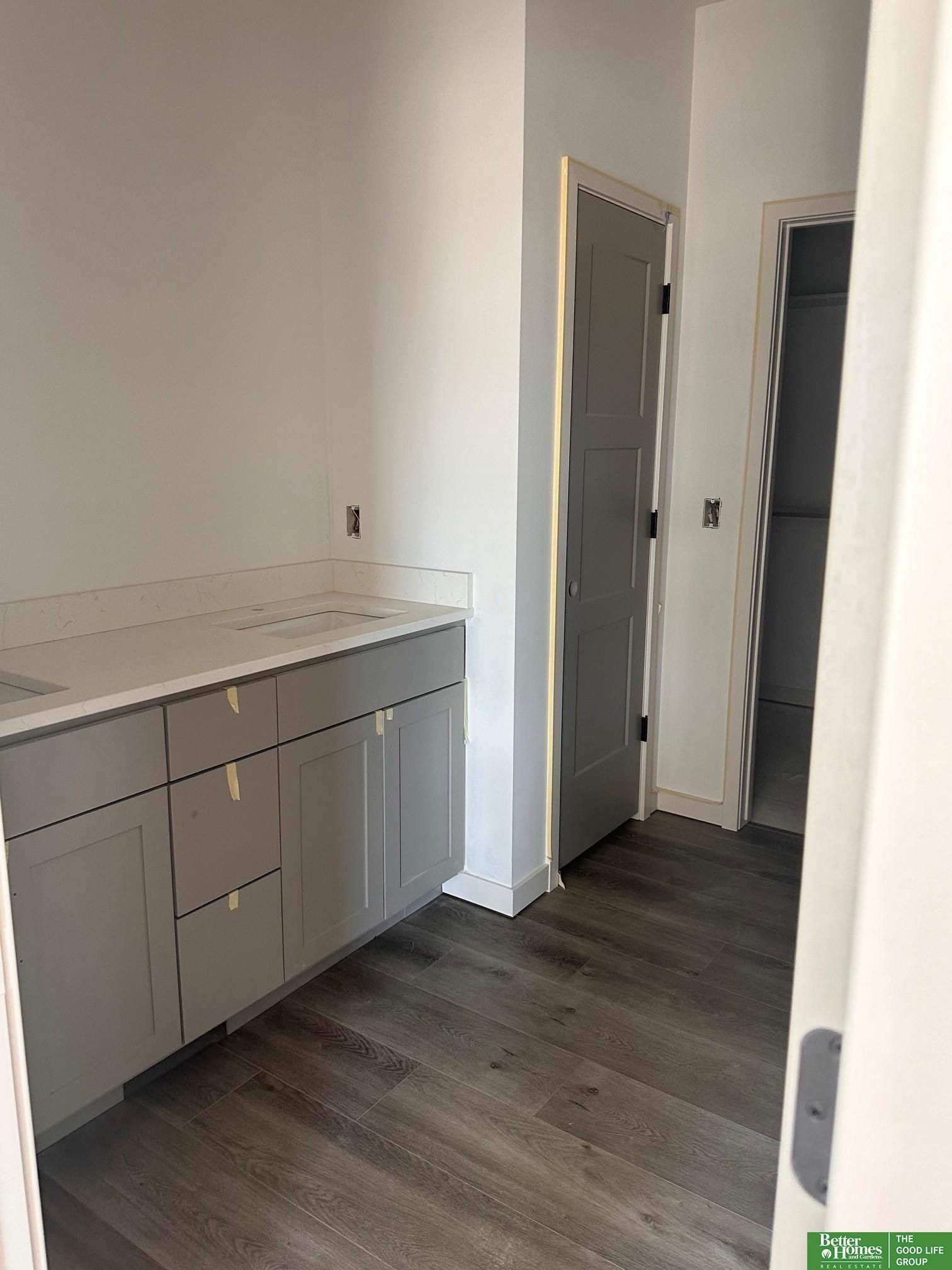 20963 Ogden Street. Elkhorn, NE 68022