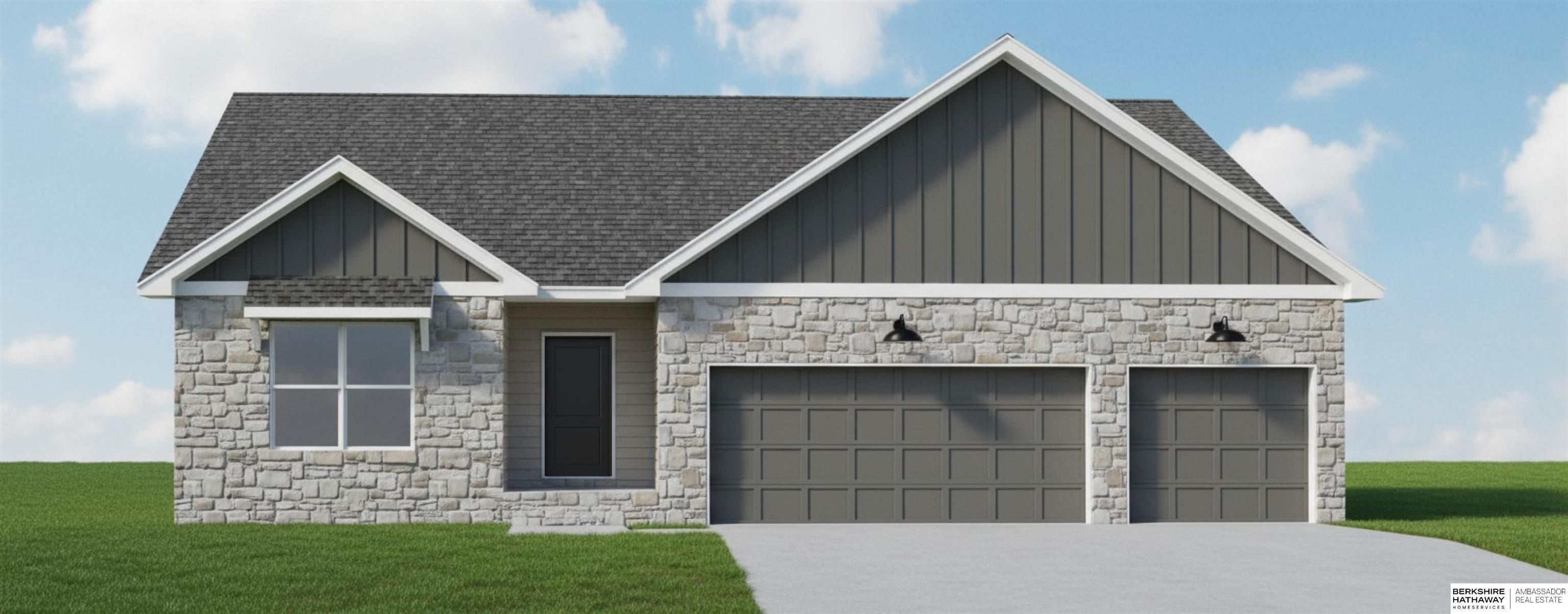 5114 Pinehill Road. Bellevue, NE 68133