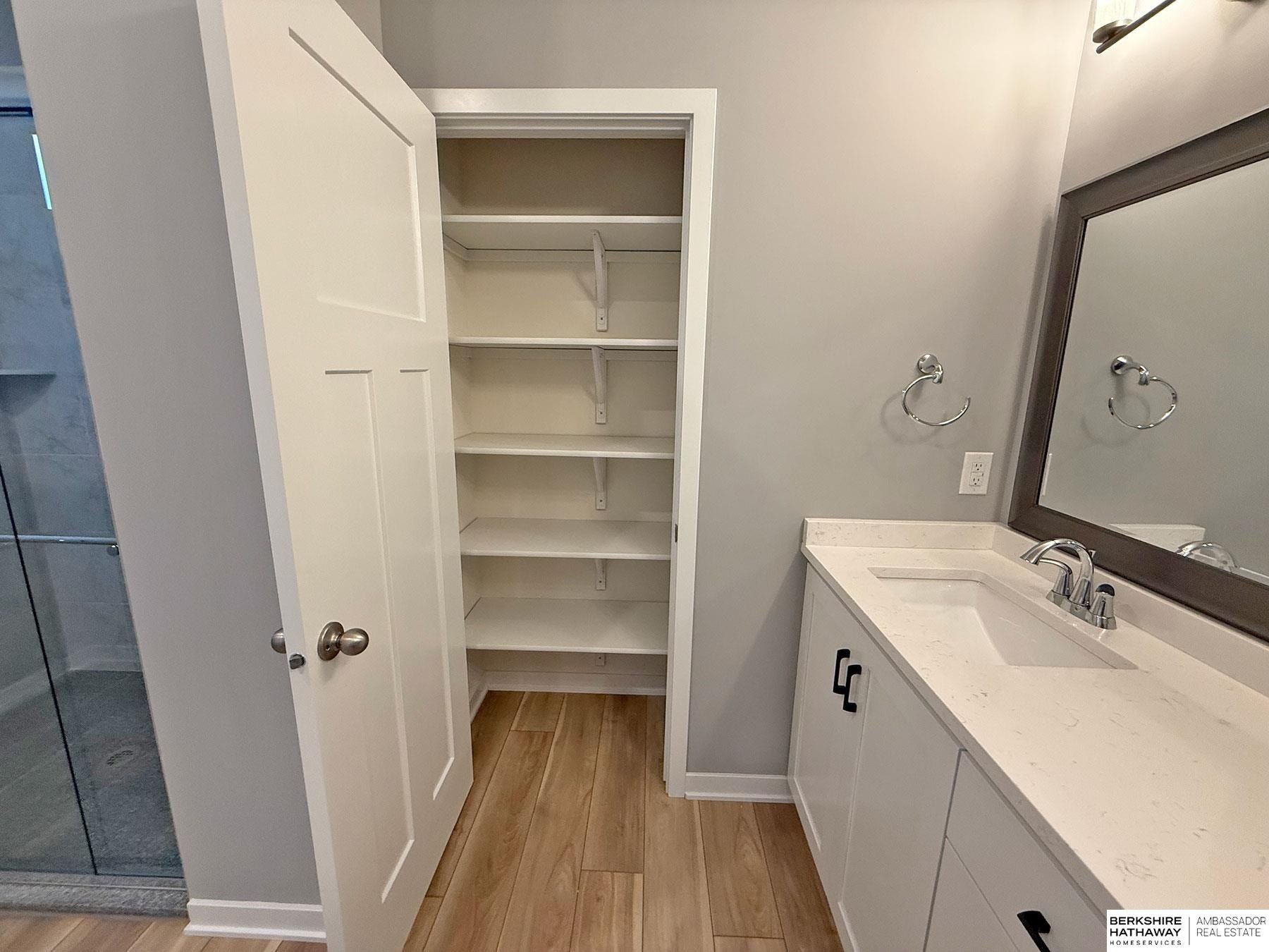 11515 S 117Th Street. Papillion, NE 68046