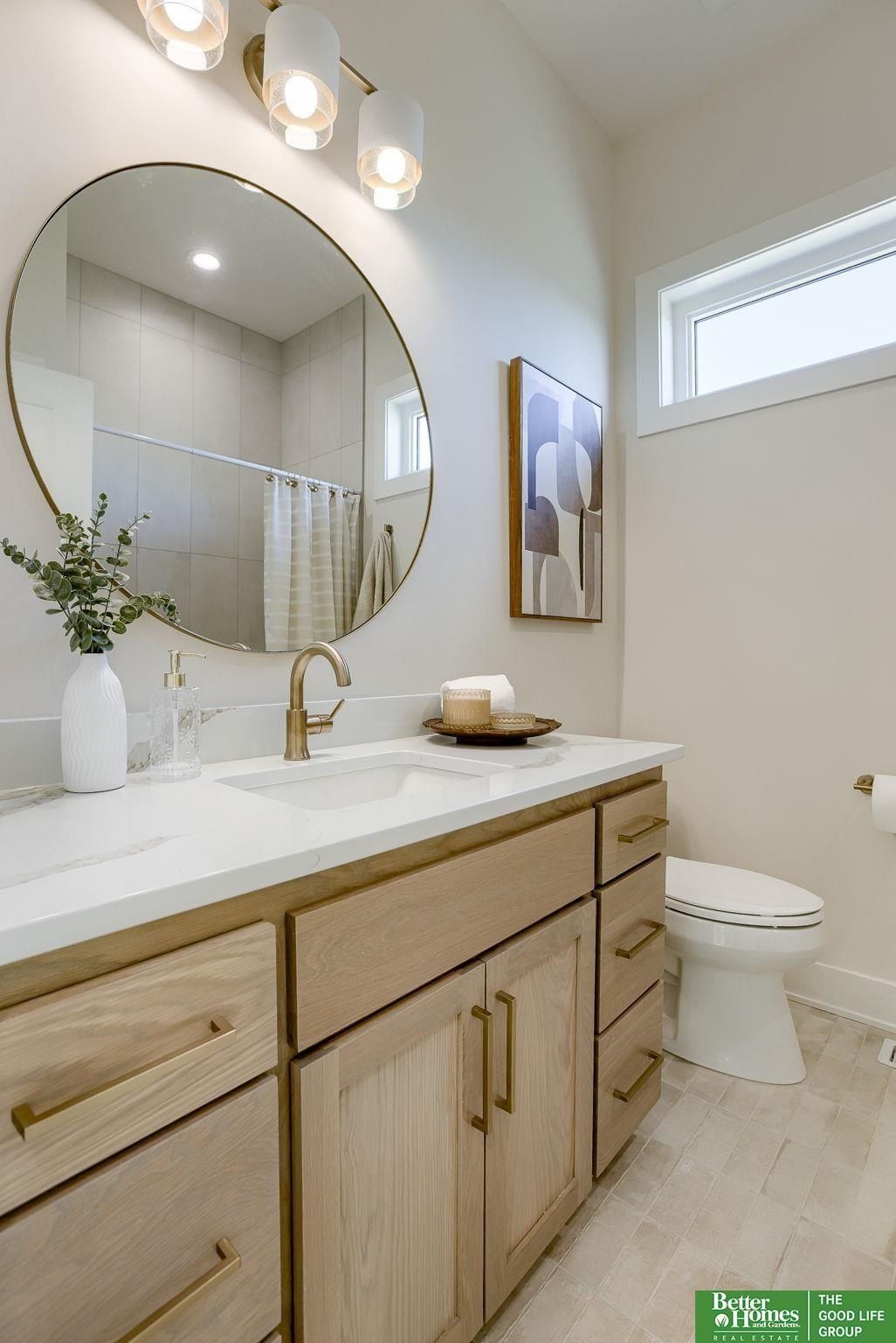 3310 S 212Th Street. Elkhorn, NE 68022